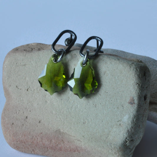 Silver stud earrings with Swarovski crystals in the color of olive green 'Forest Elves'