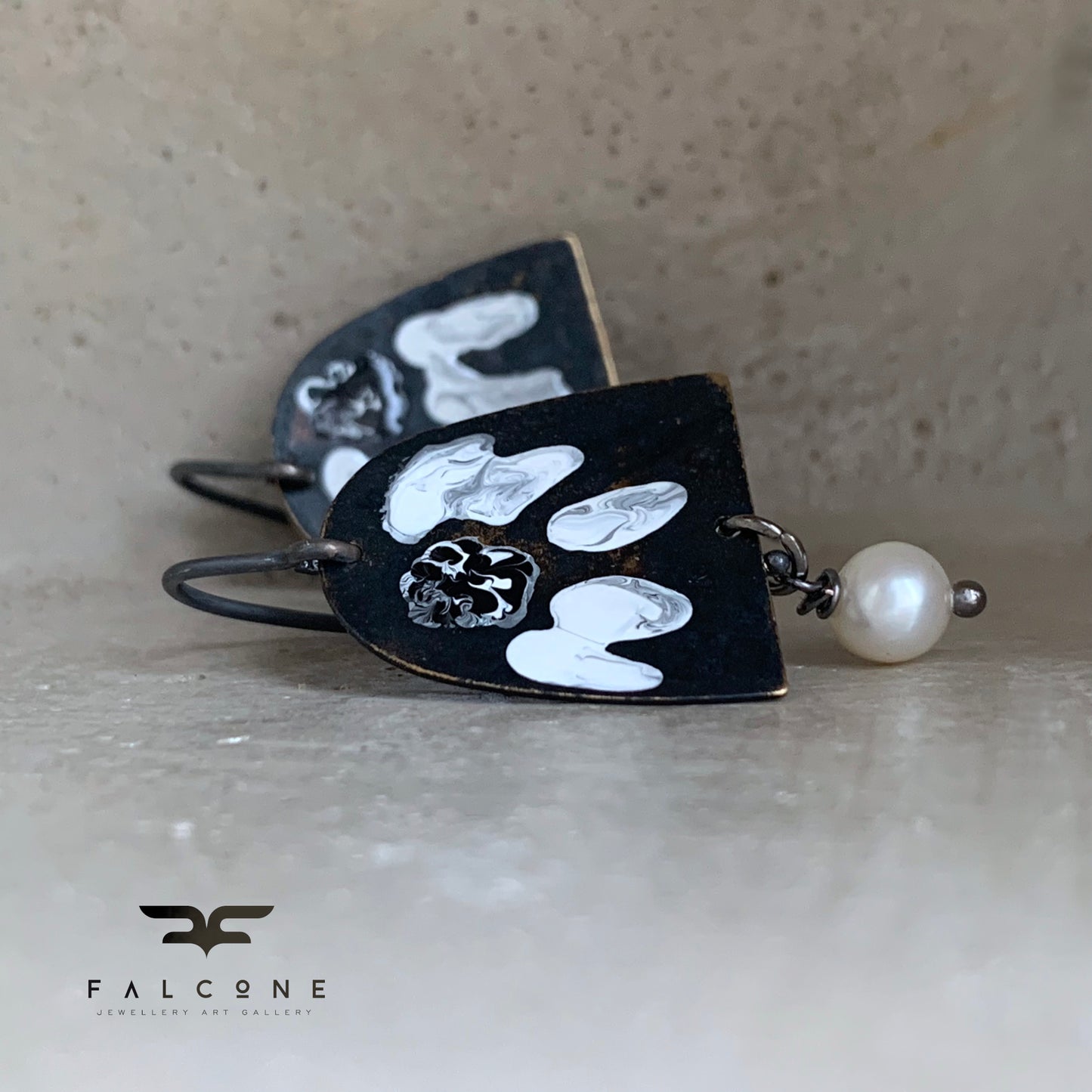 Brass, Sterling Silver, and Pearl Earrings 'White & Black – Flower with Pearl'