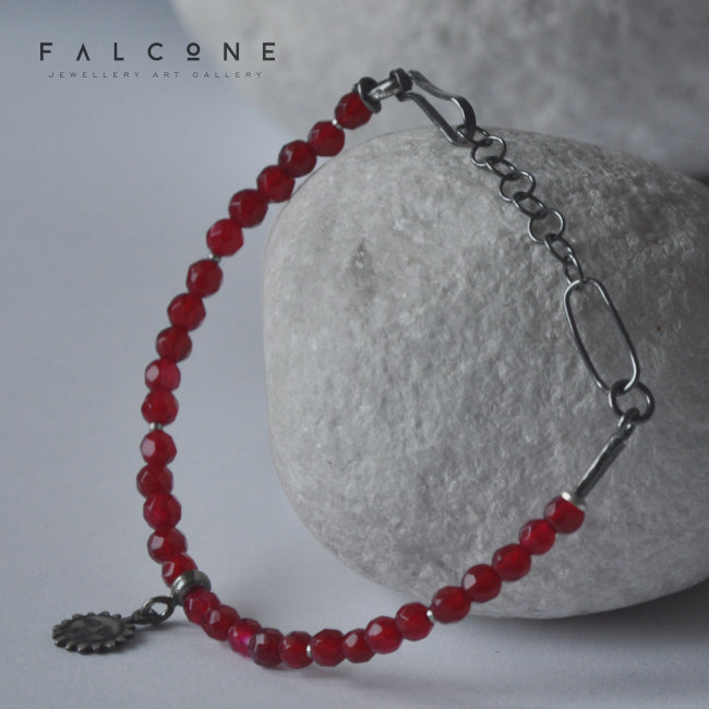 Adjustable bracelet - made with Brazilian agates & tiny silver pendant 'The Sun'