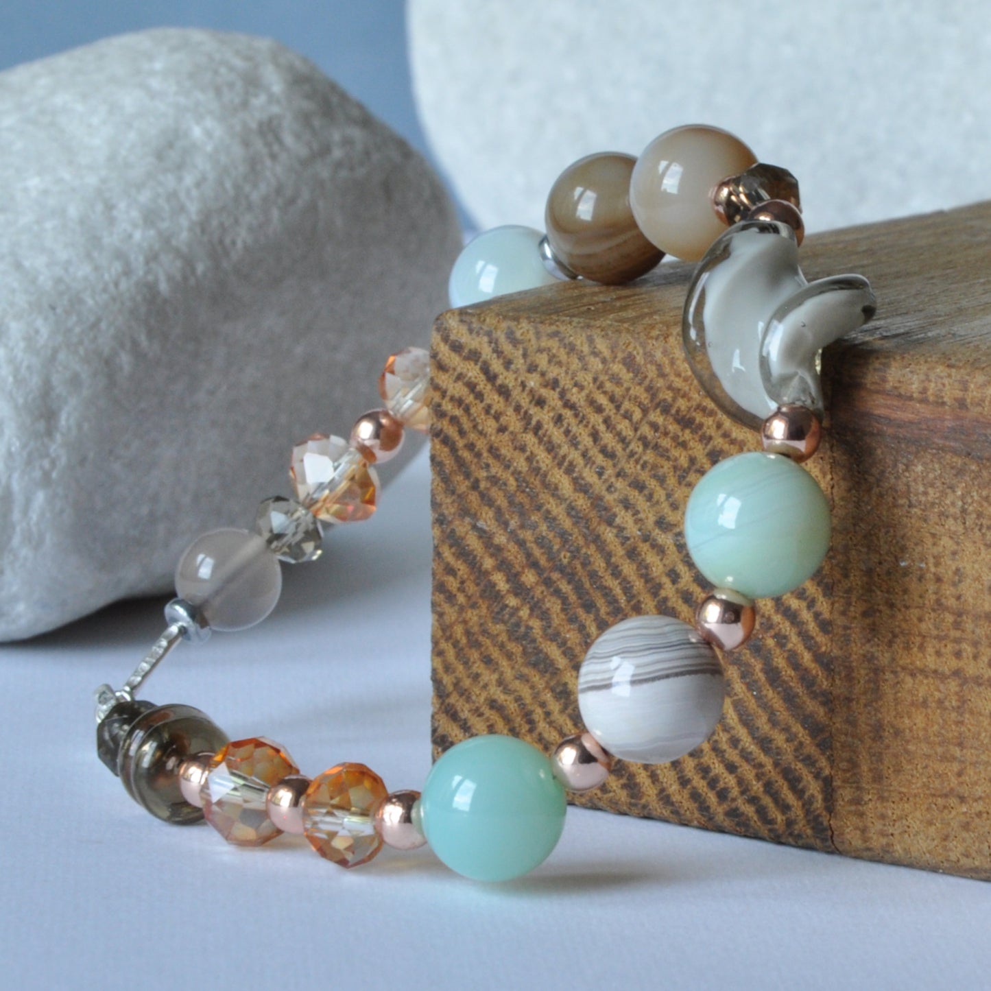 Elegant bracelet of silver, agates, smoky quartz and Venetian glass 'Capuccino'