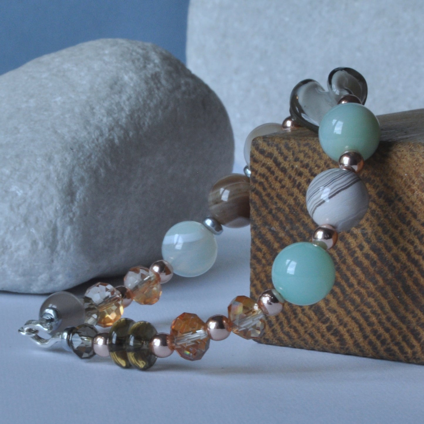 Elegant bracelet of silver, agates, smoky quartz and Venetian glass 'Capuccino'