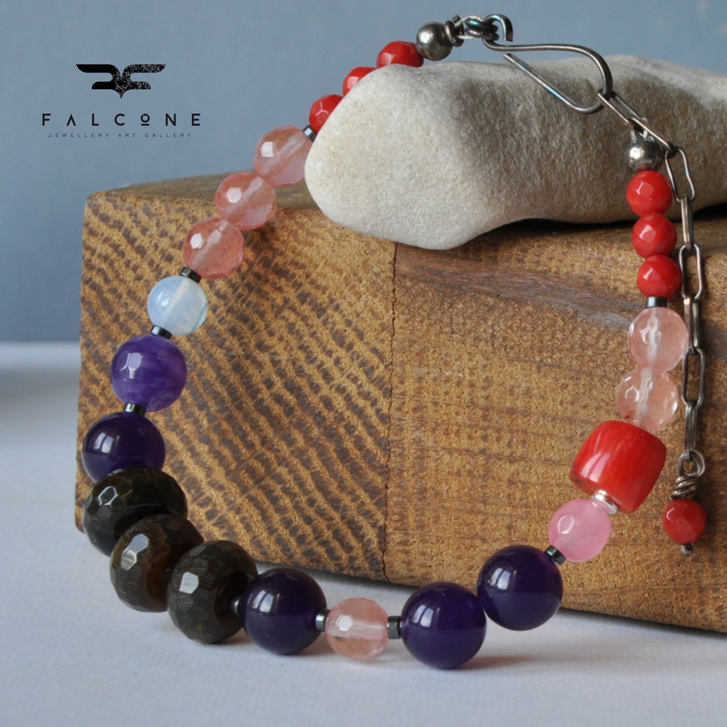 Adjustable bracelet of agates, quartz, opalite and red coral 'Purple and Coral'