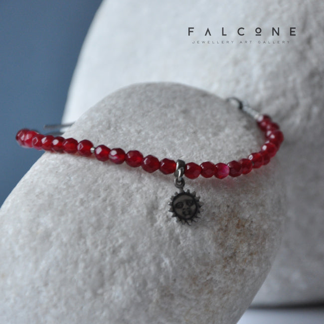 Adjustable bracelet - made with Brazilian agates & tiny silver pendant 'The Sun'