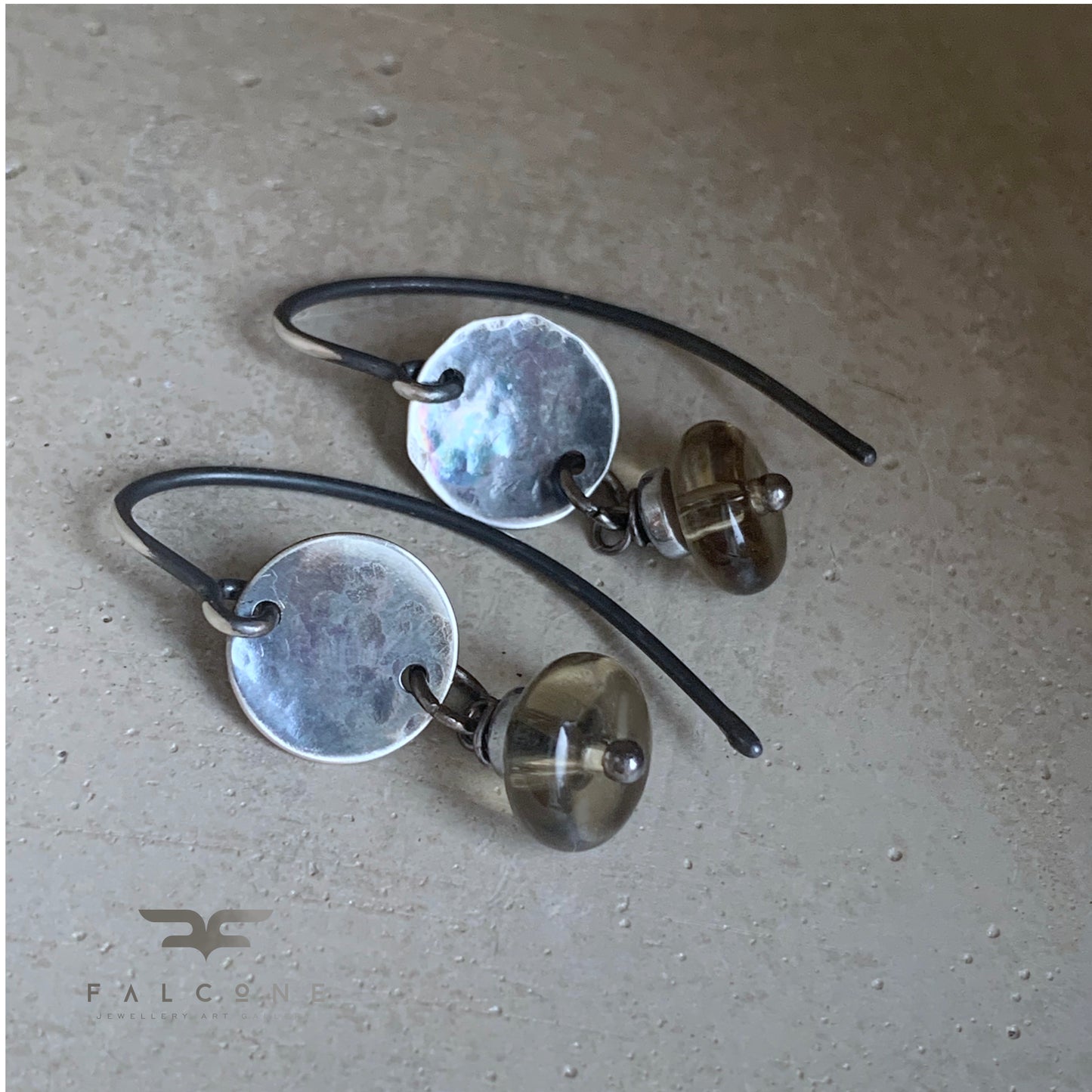 Pendientes de piedras preciosas y plata de ley 'Grises plateados con cuarzo ahumado'