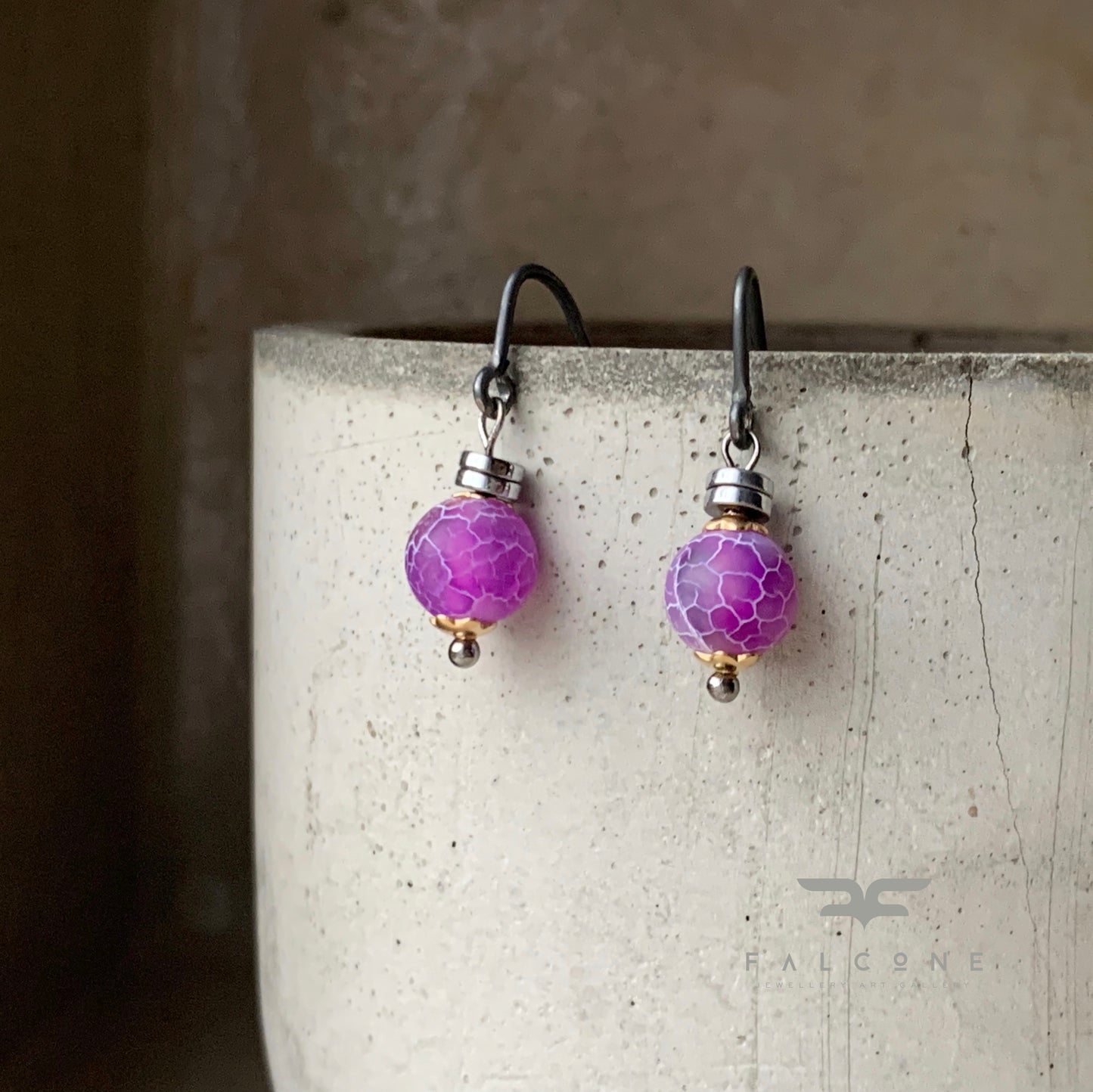 Earrings of silver and gemstones 'Violet Agates'