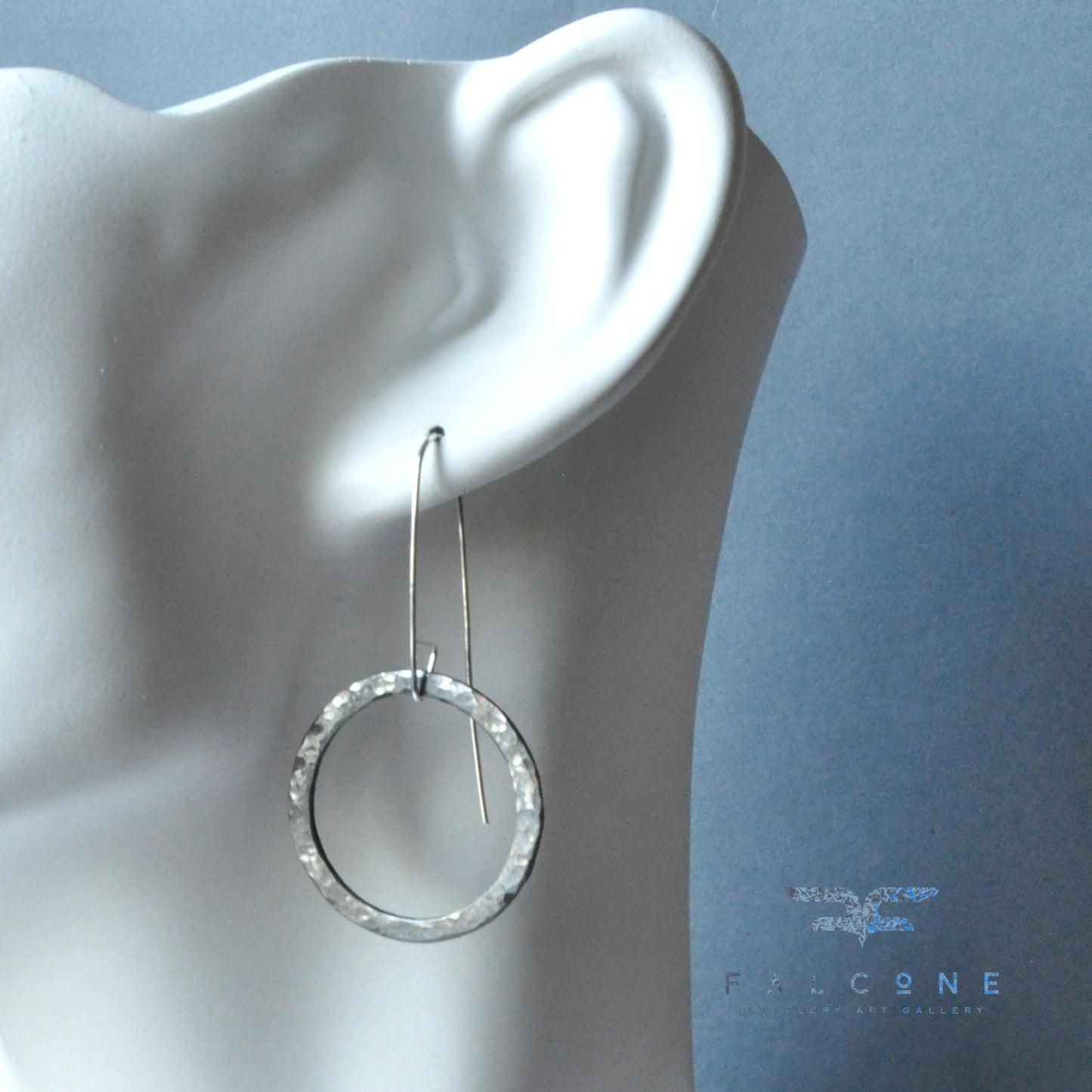Artisanal earrings in copper and silver 'Rustic Large Circles'
