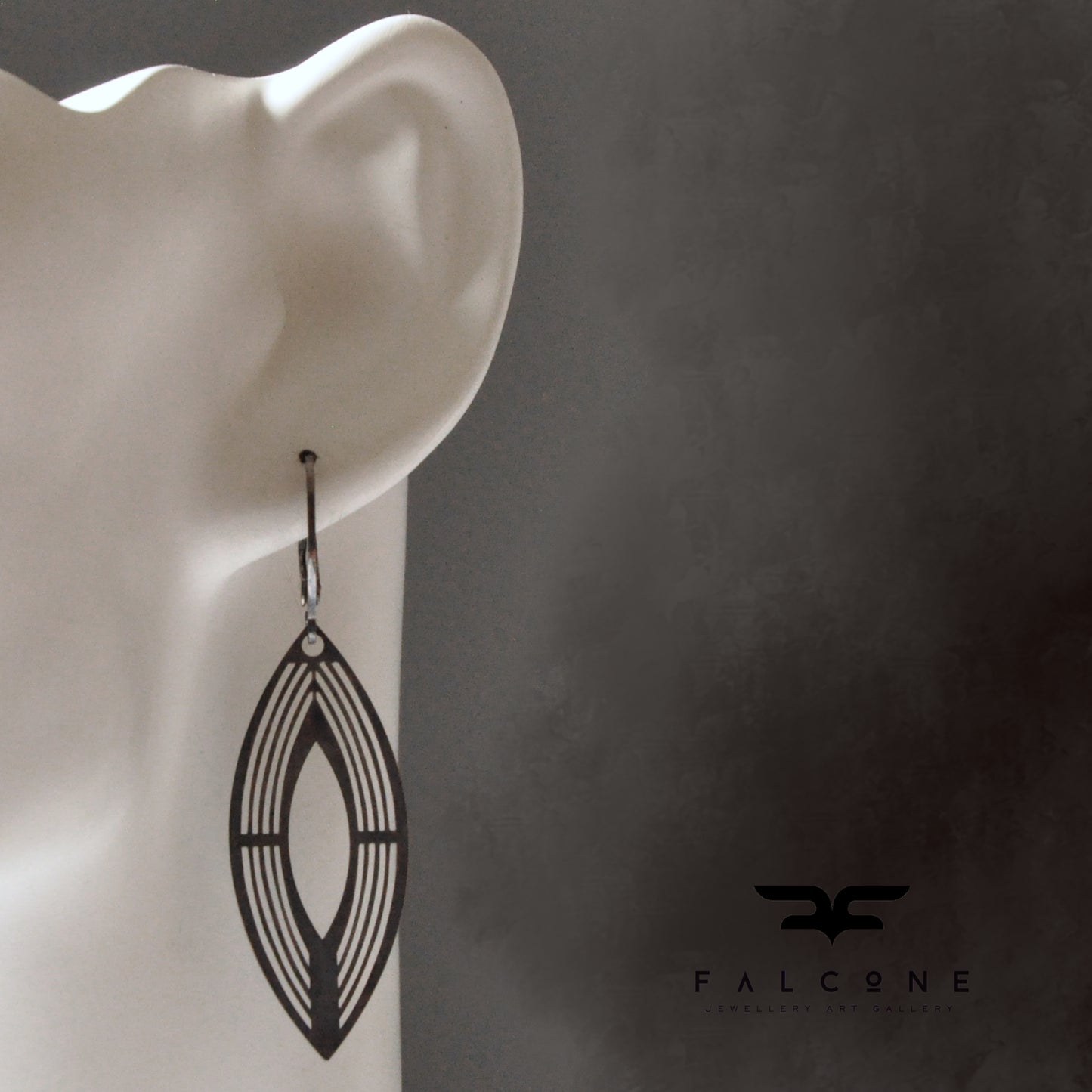 Long, dangling earrings made of sterling silver 'Silver Art Deco'