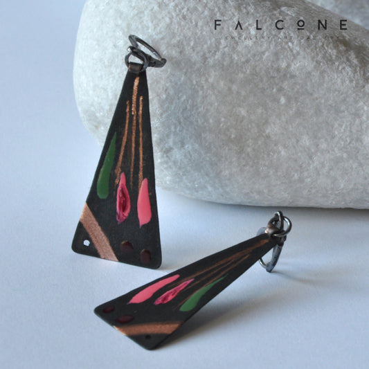 Copper earrings with engraved and enameled motif 'Fish in pink and green'