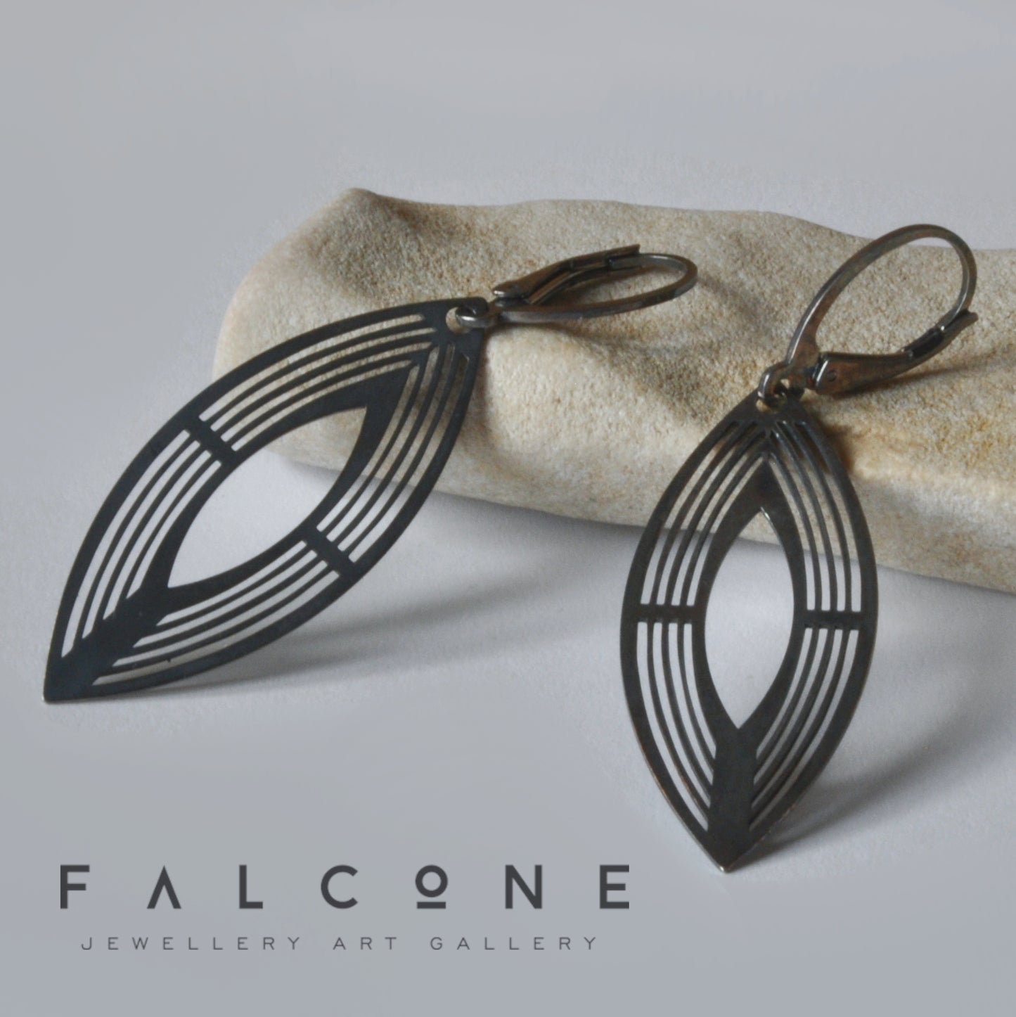 Long, dangling earrings made of sterling silver 'Silver Art Deco'