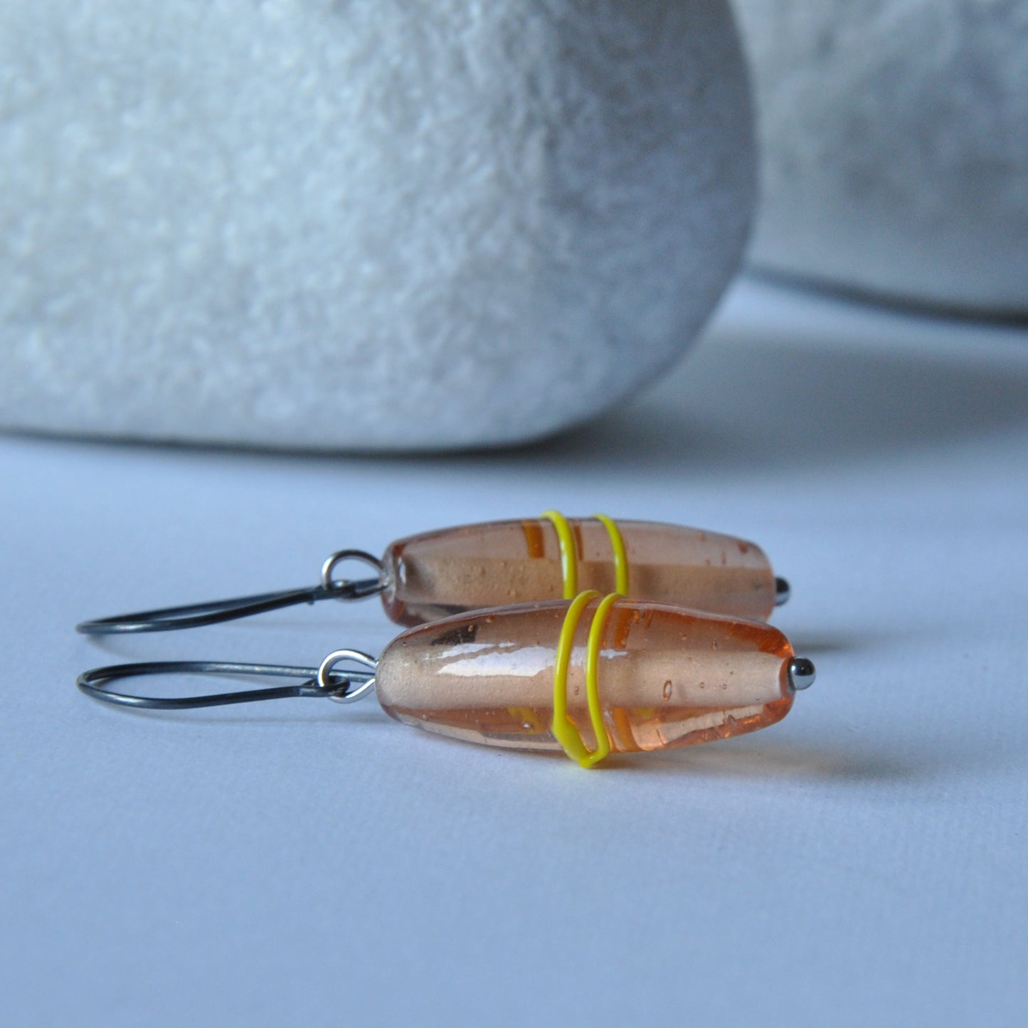 Earrings with silver and glass 'Salmon with Yellow Stripe'