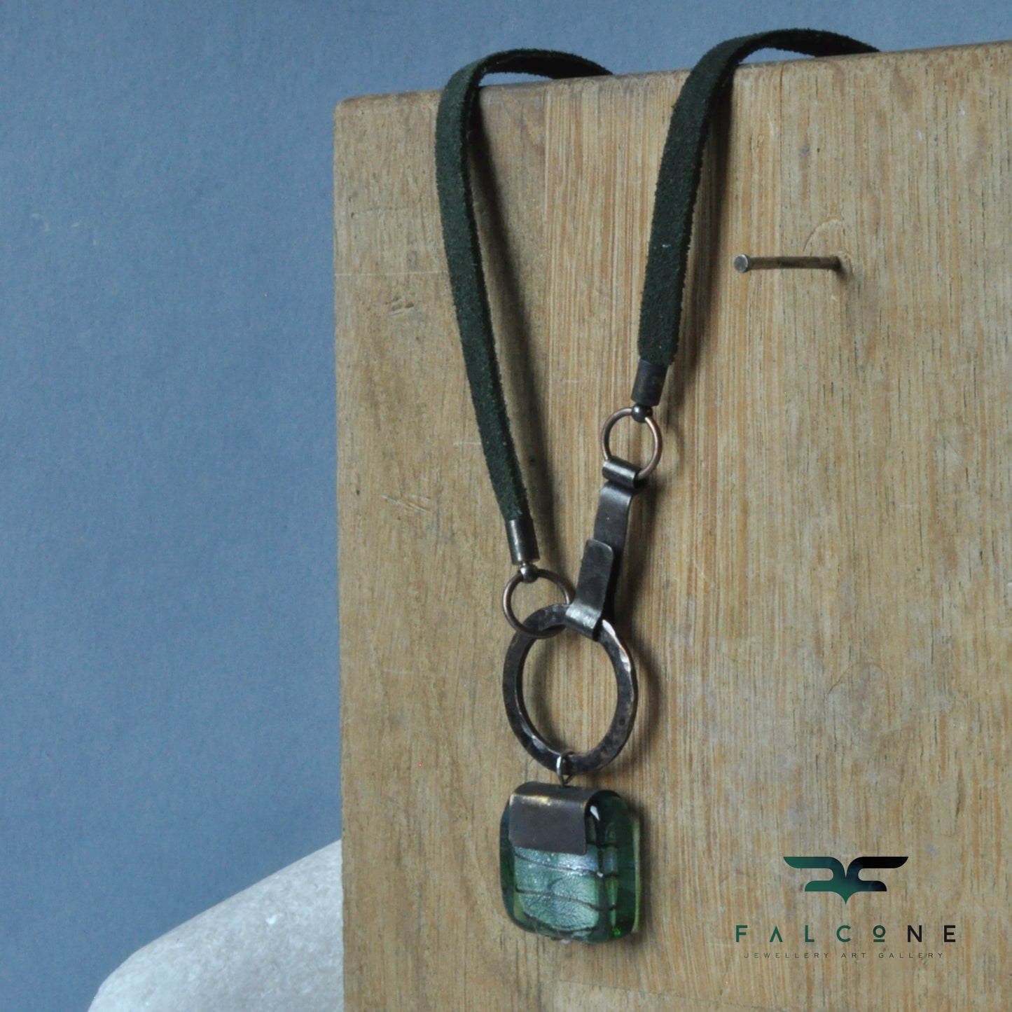 Artisan necklace with Venetian glass, framed in patinated brass 'In the Old Tavern'