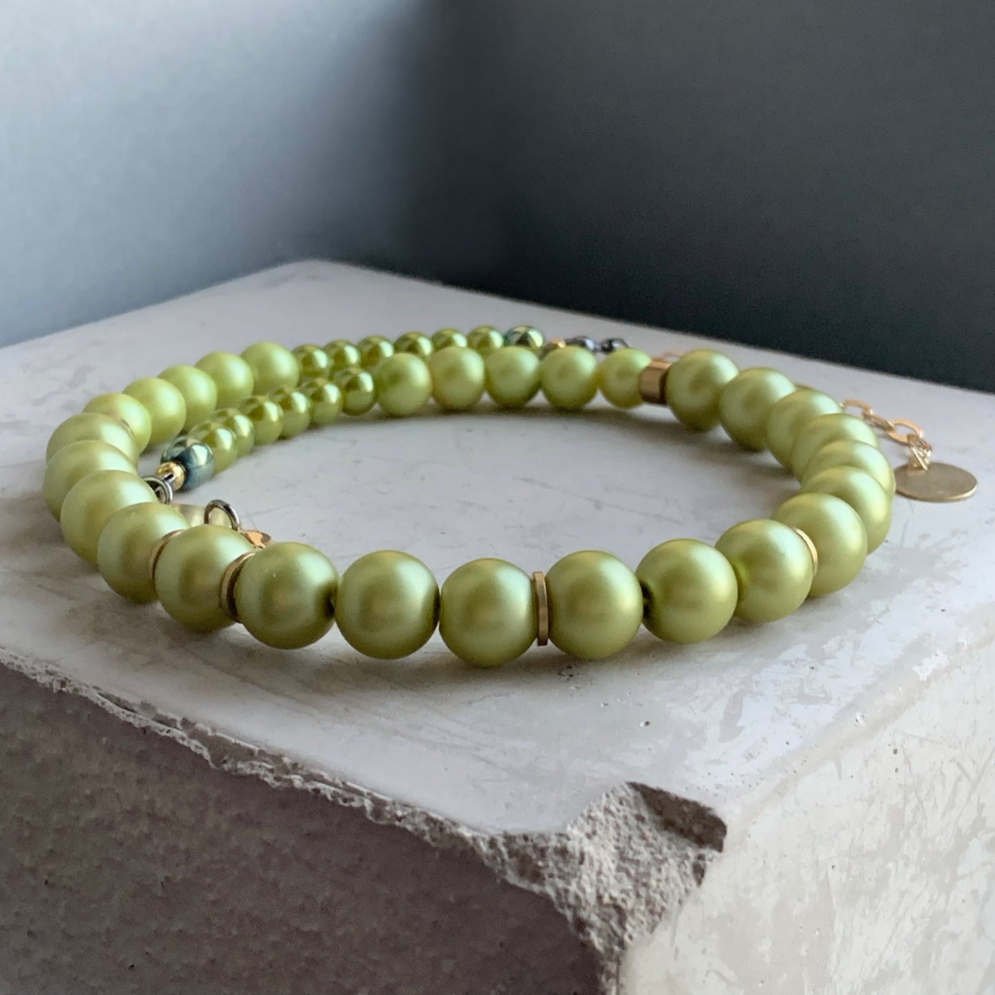 Glass Pearl and Plated Hematite Necklace / Choker 'Pistachio'