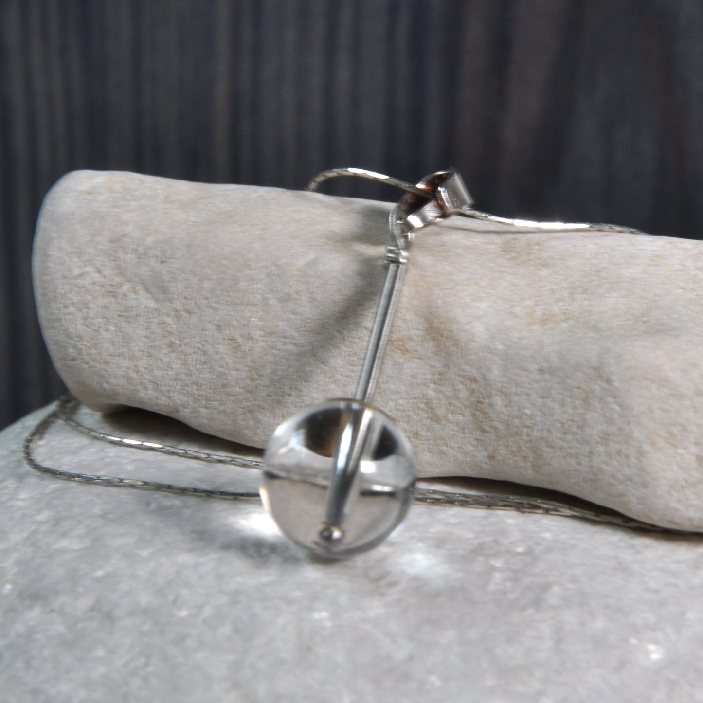 A subtle necklace with a rock crystal 'Pure'