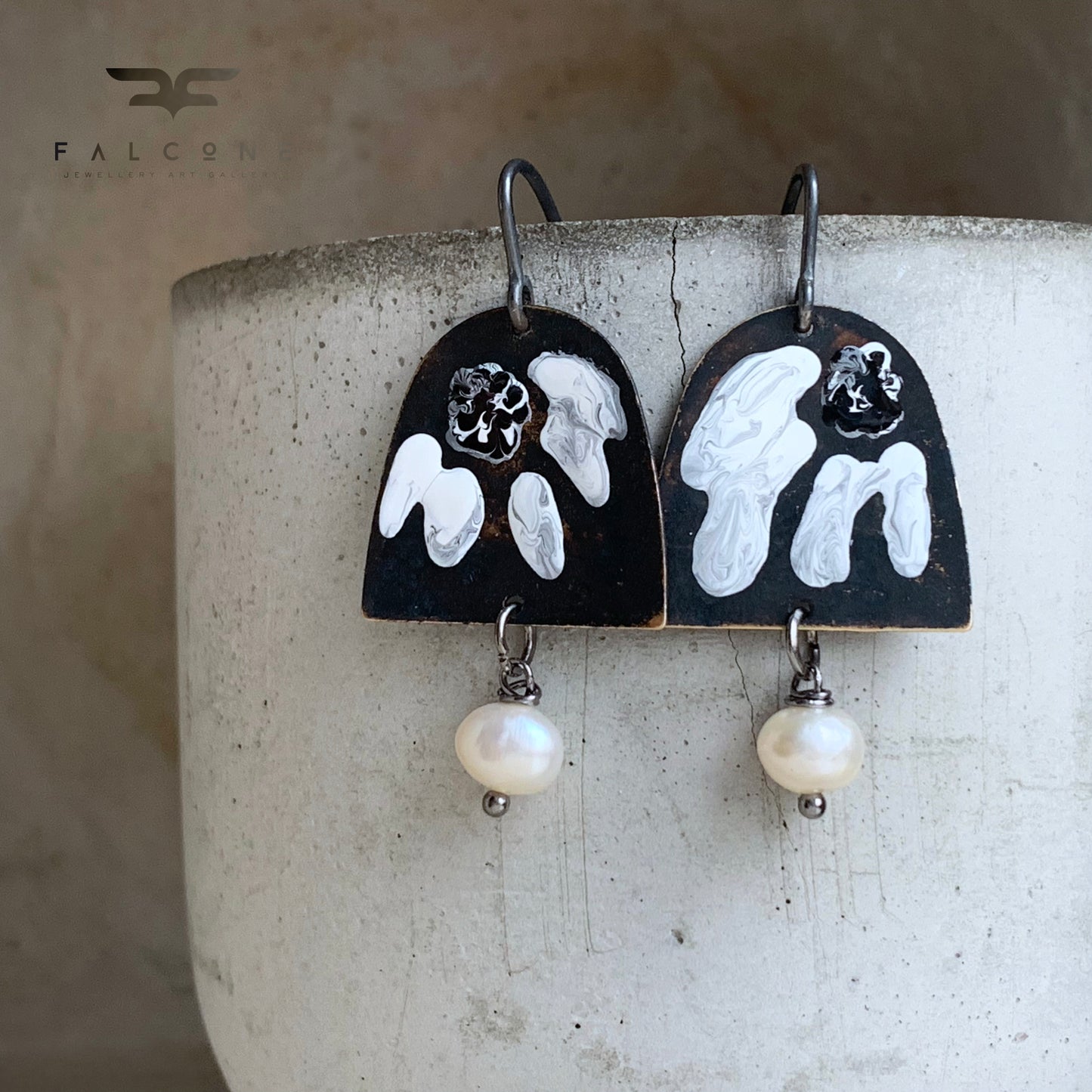 Brass, Sterling Silver, and Pearl Earrings 'White & Black – Flower with Pearl'