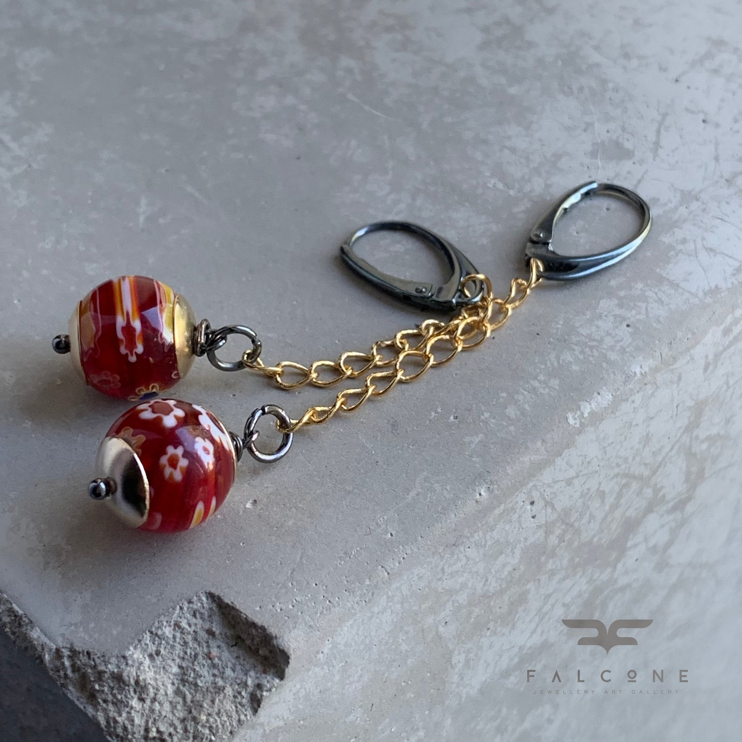 Pendientes de cristal, latón y plata de ley 'Millefiori rojo largo'