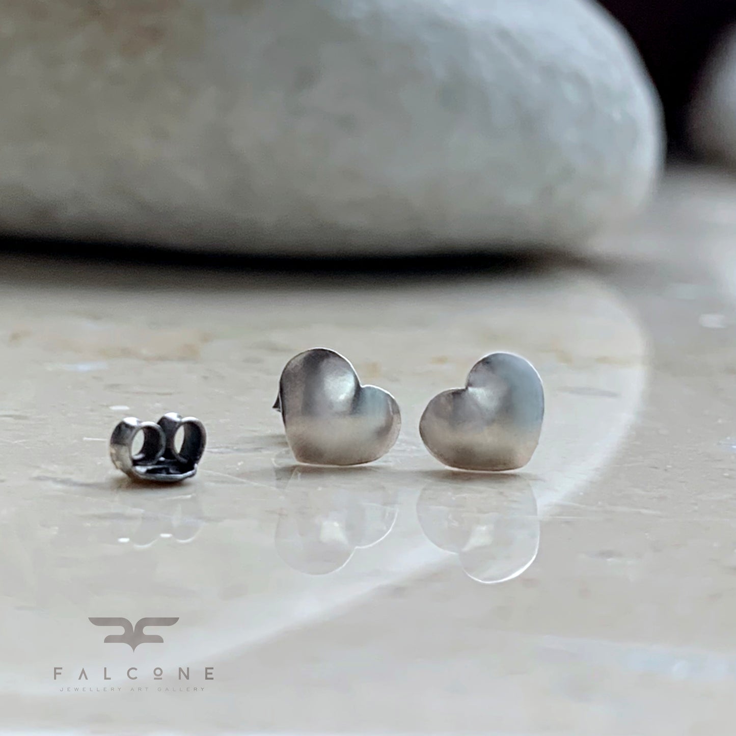 Pendientes de botón de plata 'Corazones de Plata'