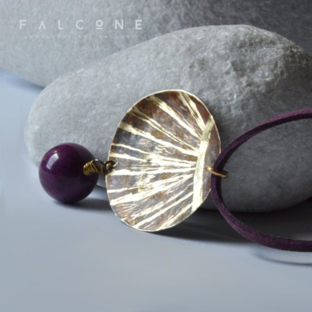 Necklace with marble ball & engraved brass pendant, patinated to a warm bronze color 'Chocolate plum'