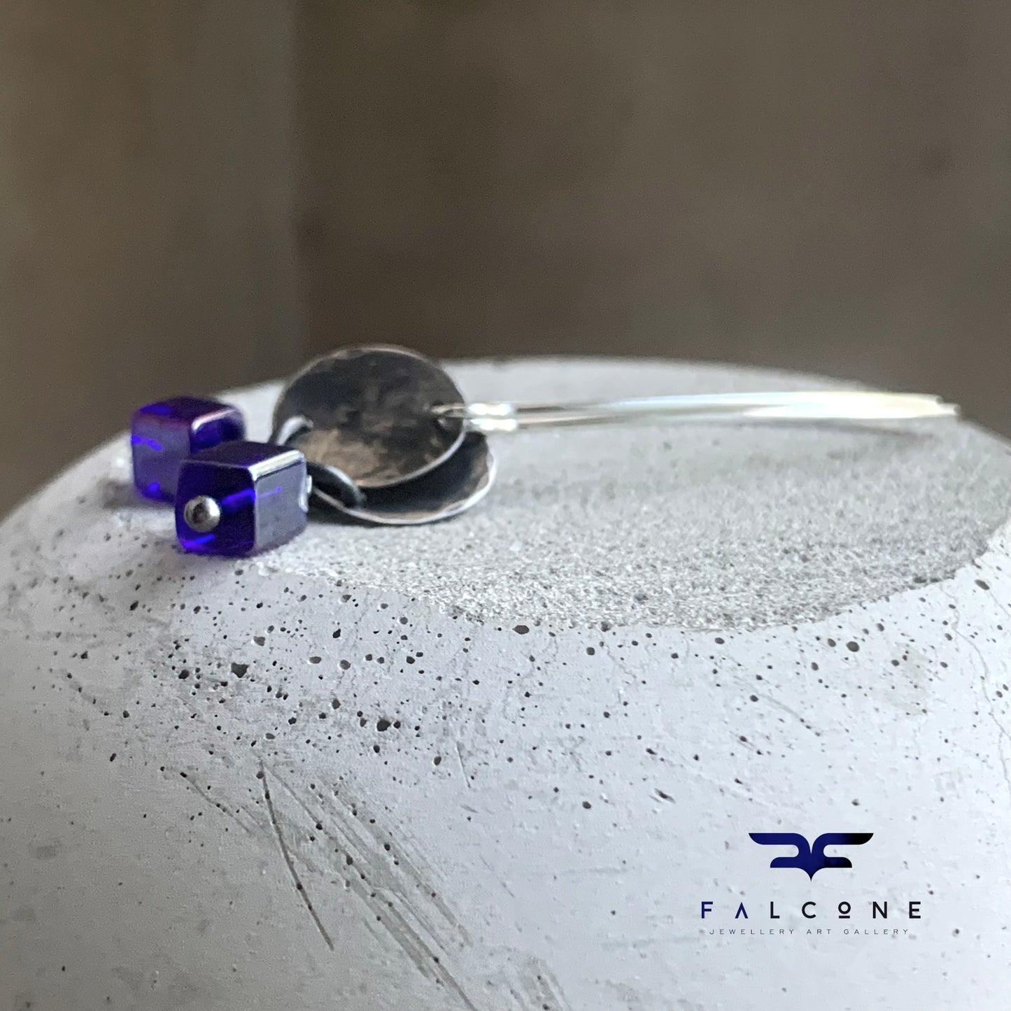Silver earrings with glass cubes 'Sapphire Cube'