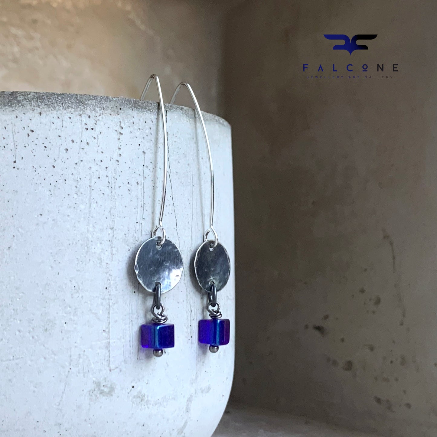 Silver earrings with glass cubes 'Sapphire Cube'