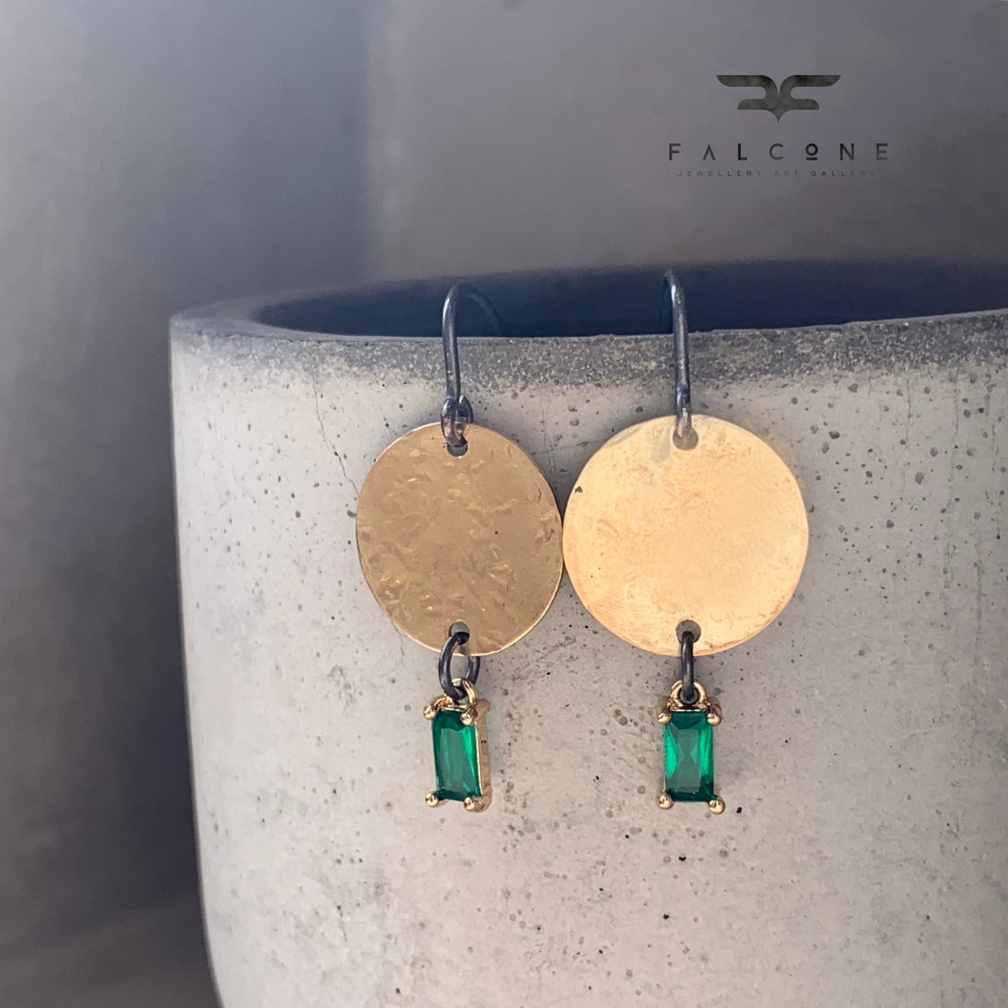 Earrings made of silver, brass and glass 'Emerald Green'