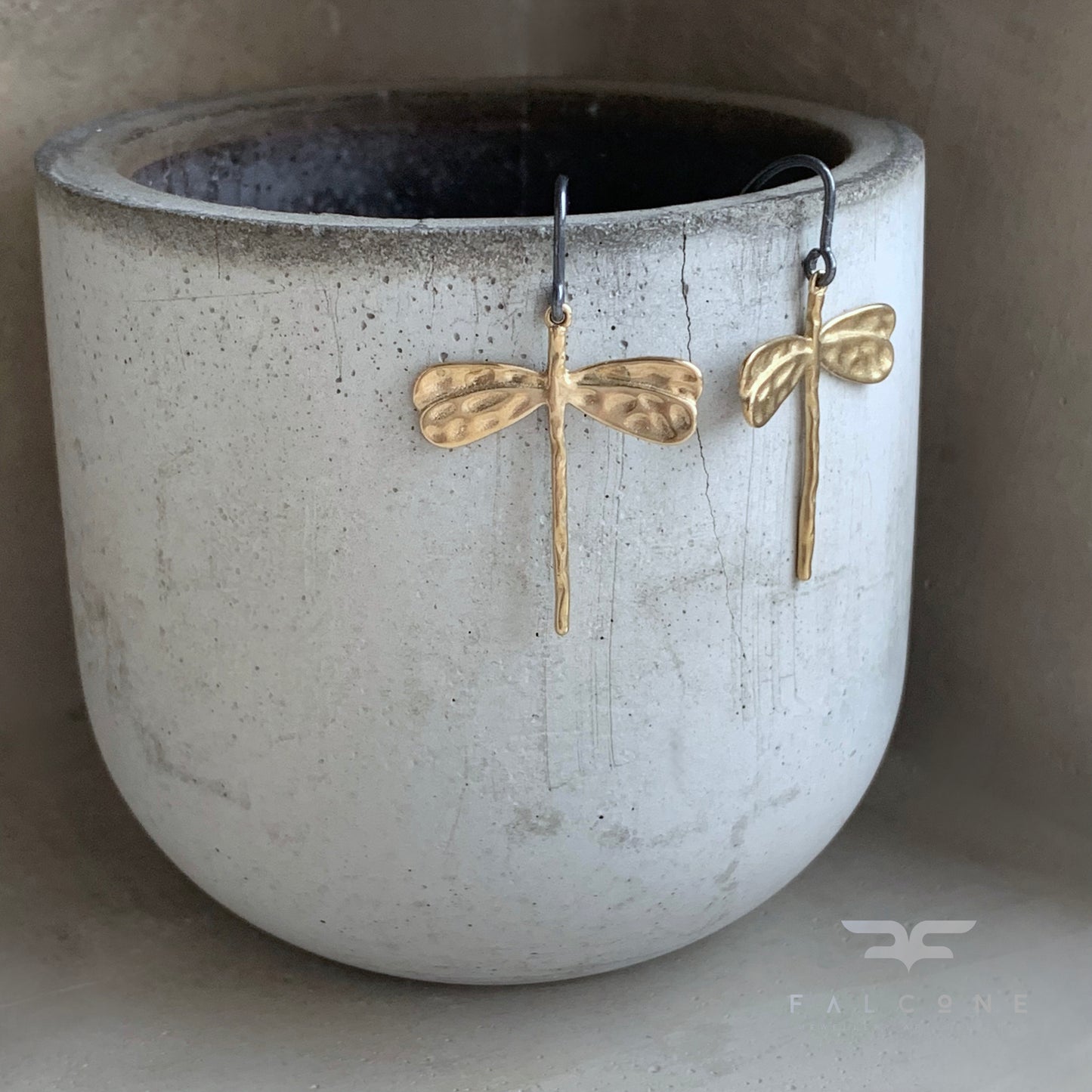 Pendientes de latón y plata 'Libélula dorada'