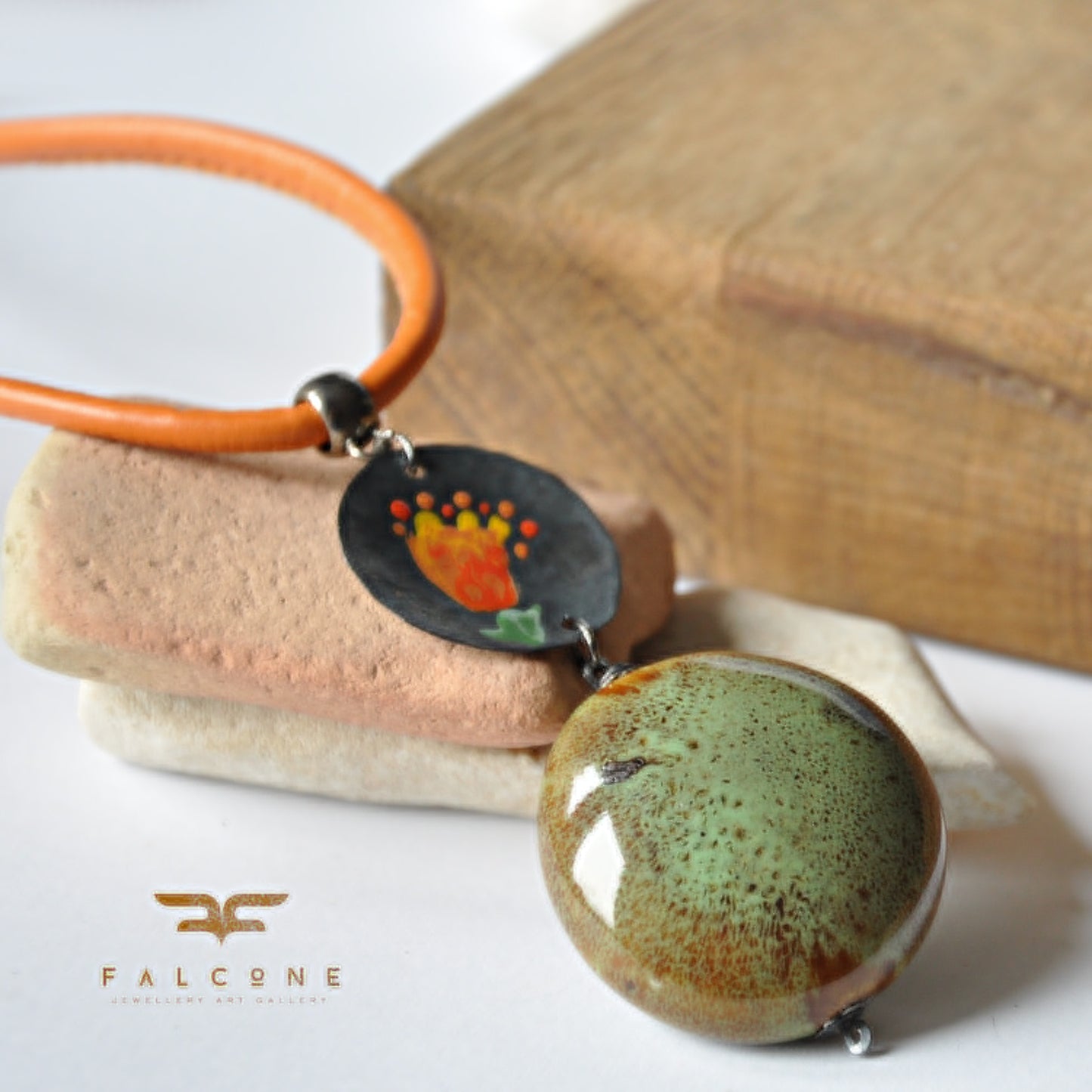 Necklace with decorative ceramic and copper pendant with enameled flower 'Pebble in the Garden'