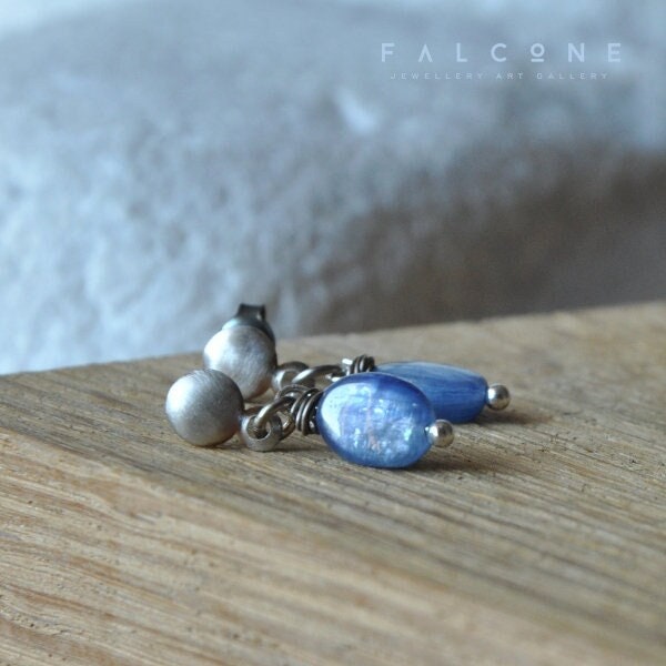 Stud earrings of silver & blue kyanite 'Kyanite Tinkers'