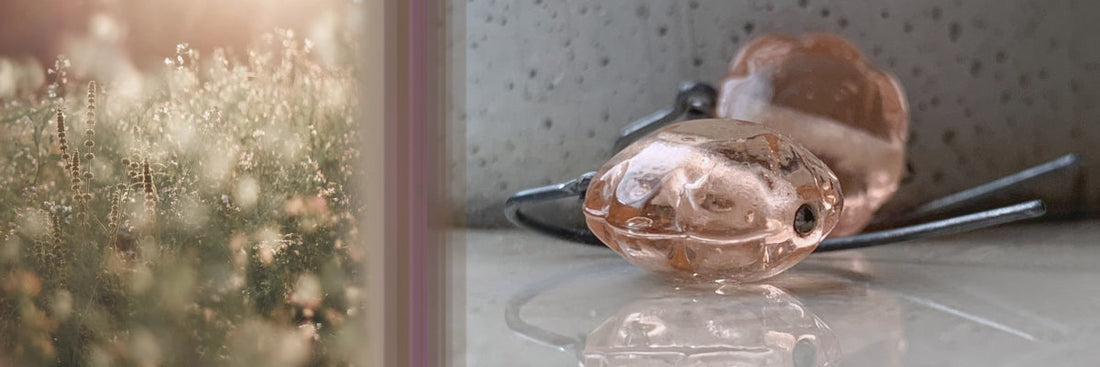 Glass Jewellery – Colour and Light in an Artistic Form