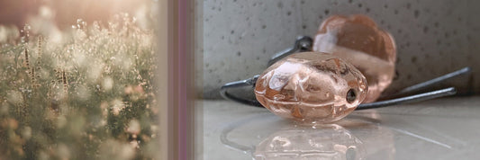 Glass Jewellery – Colour and Light in an Artistic Form