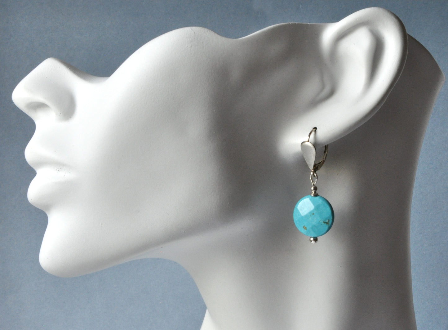 Silver earrings with howlite pastilles in the blue - turquoise color 'Blue Pastilles'