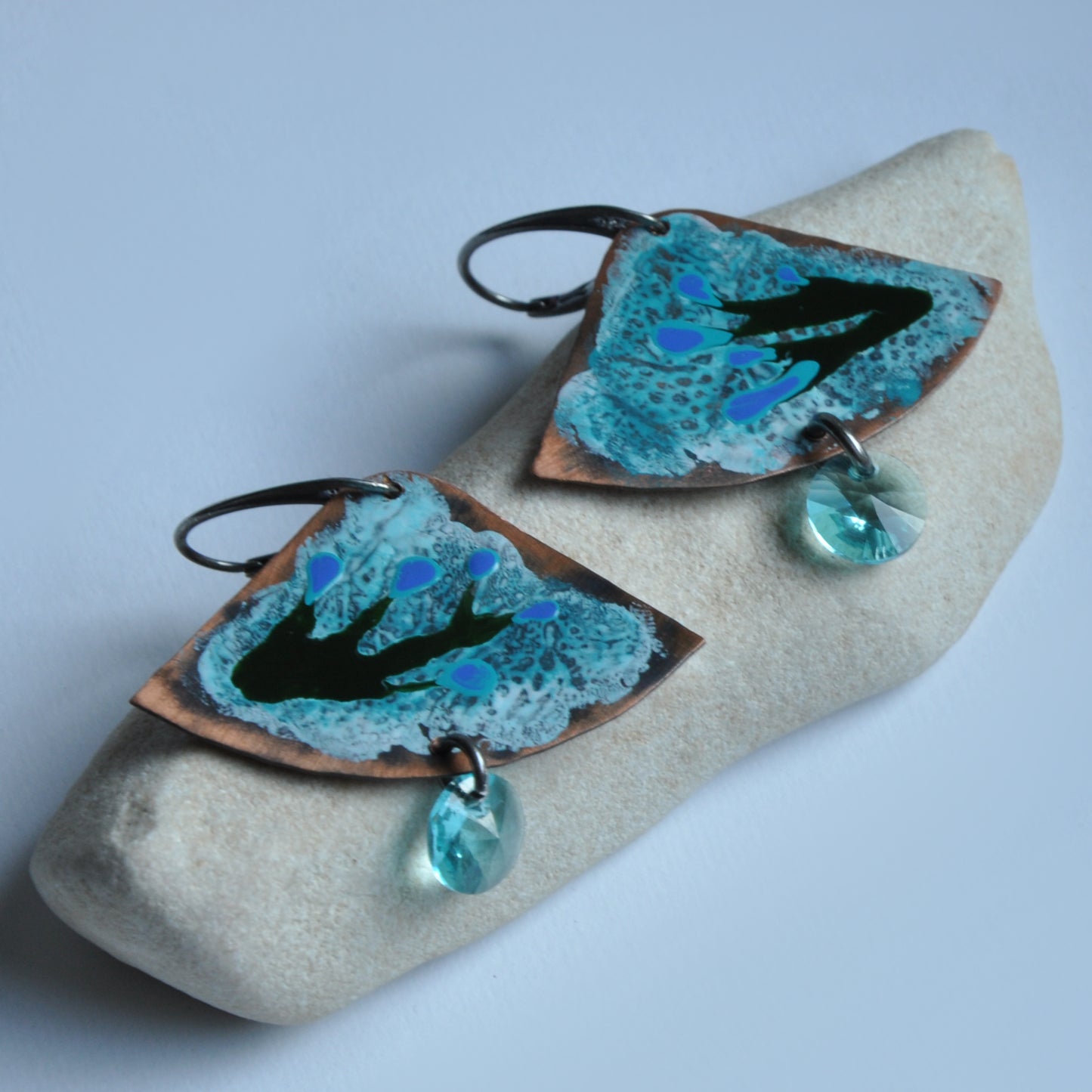 Earrings made of copper, silver and Swarovski crystals 'Waving Seaweed'