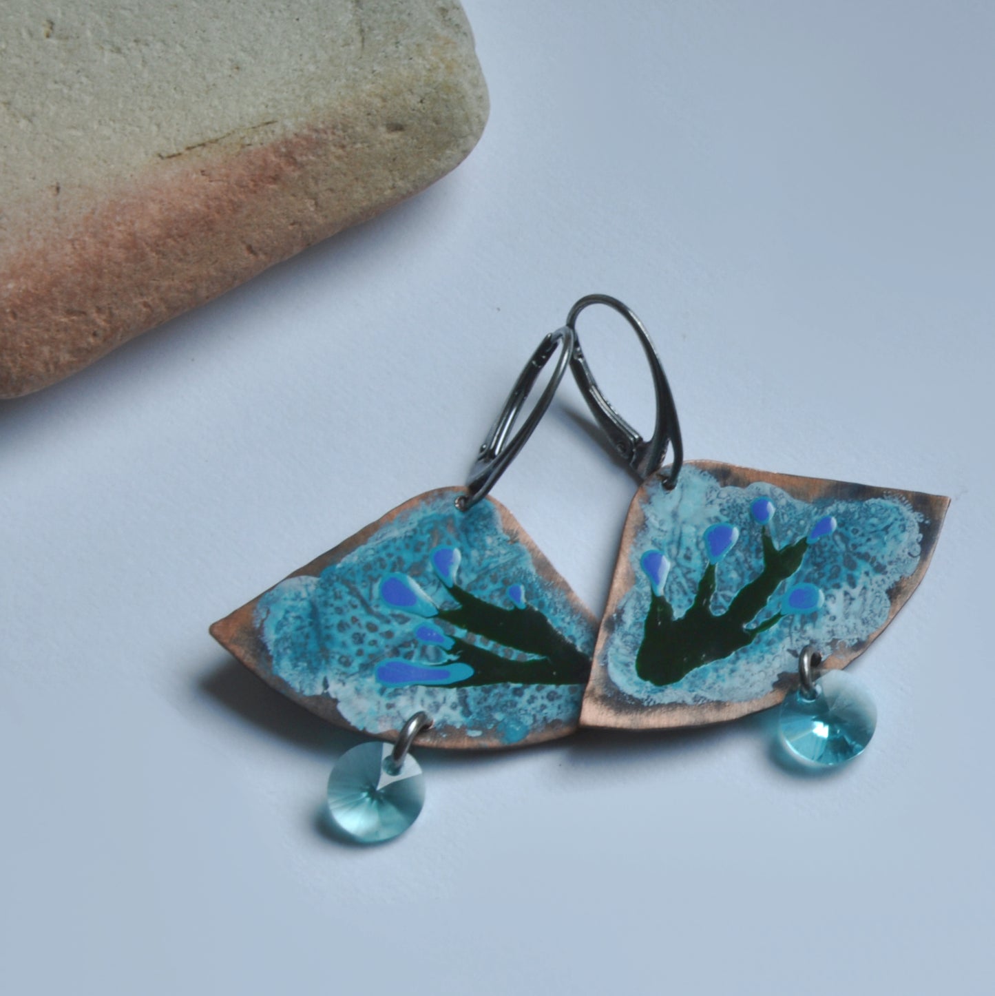 Earrings made of copper, silver and Swarovski crystals 'Waving Seaweed'