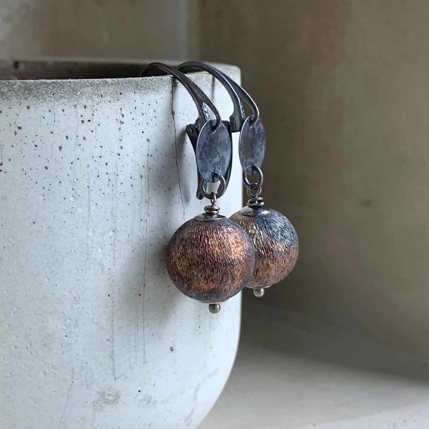 Earrings made of brass and silver 'Dark Chocolate'