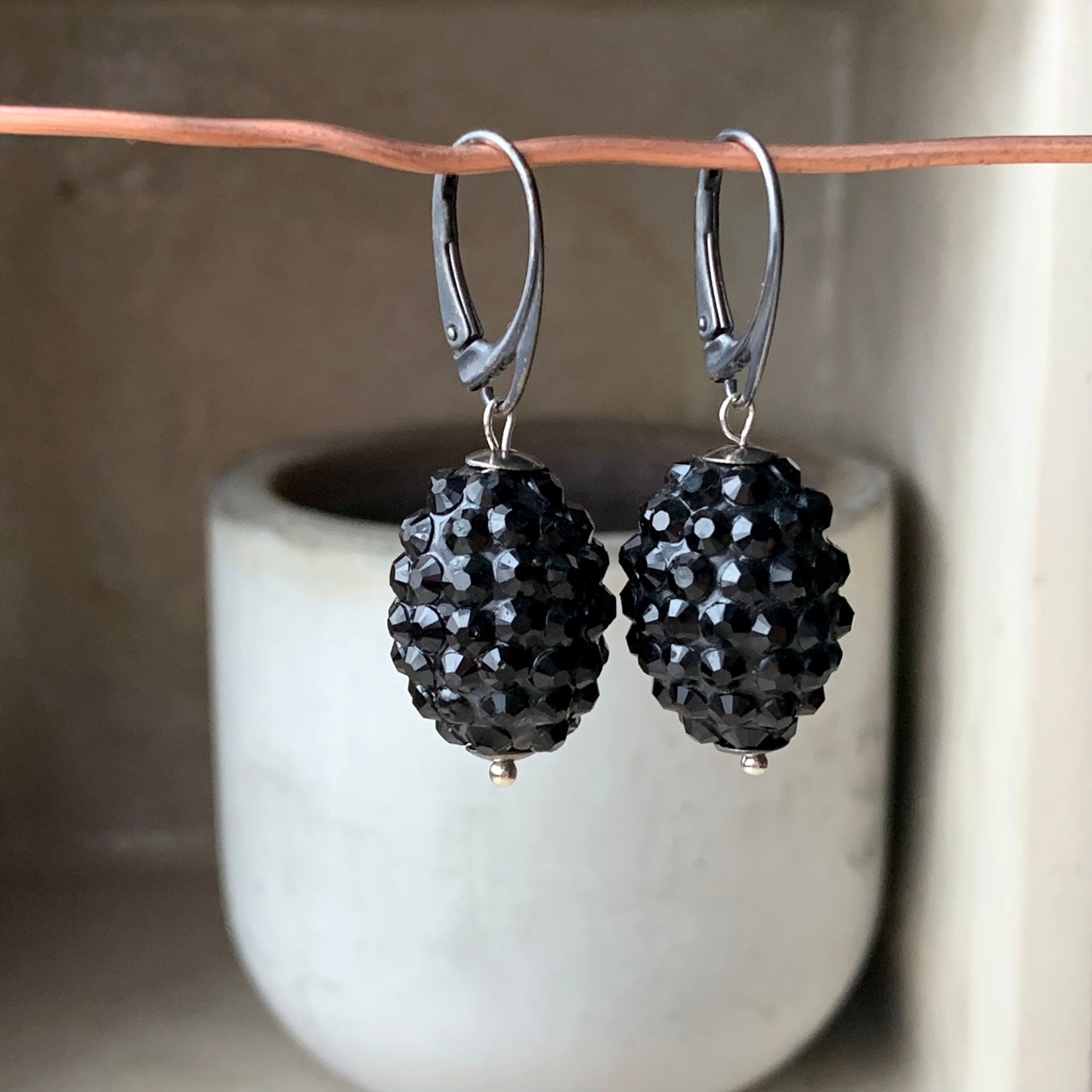 Earrings made of lacquer, decorated with black rhinestones 'Black Blackberries'