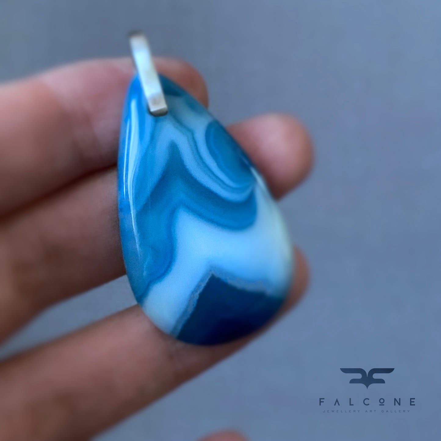 Agate and Silver Pendant 'Lagoon'