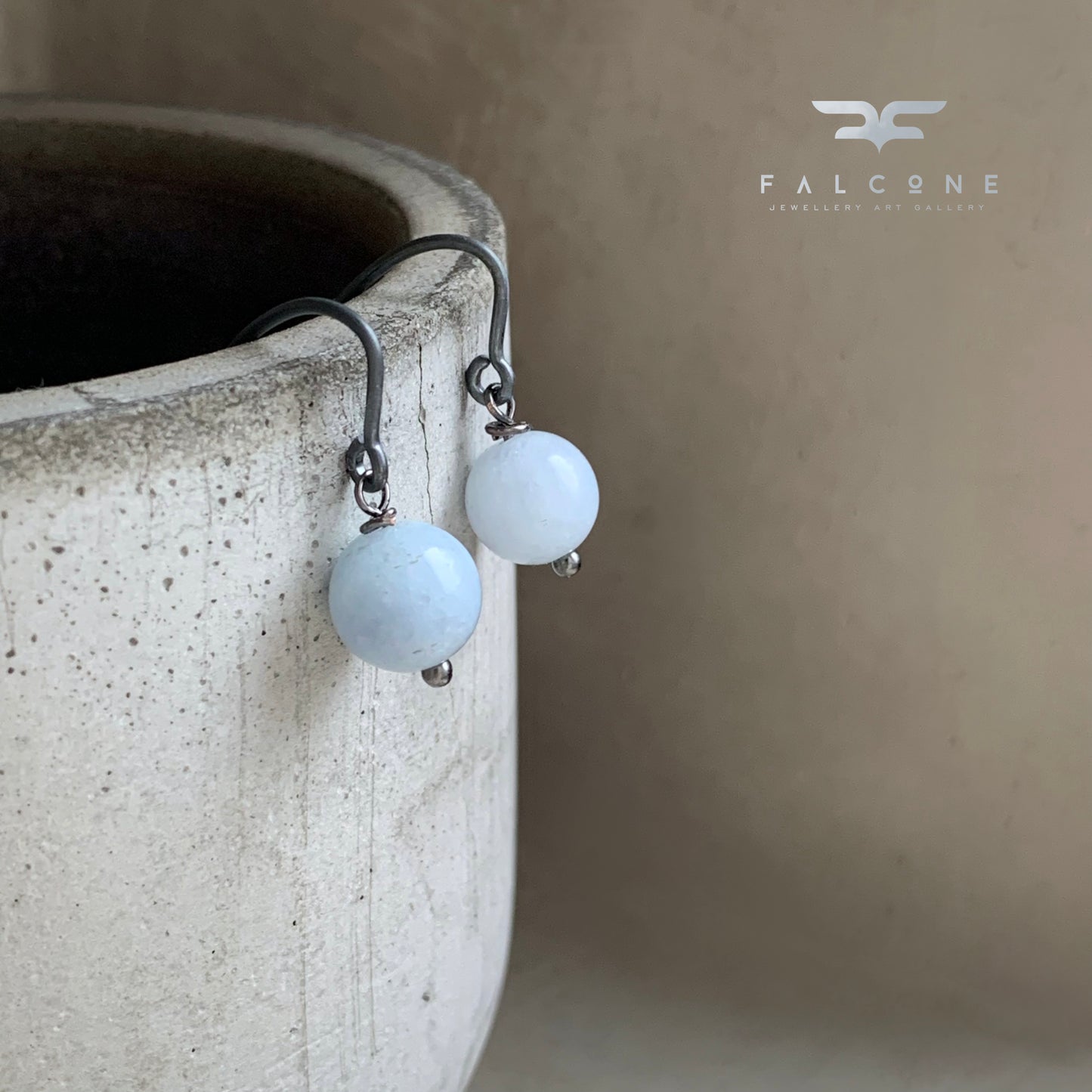 Pendientes de jade y plata de ley 'Azul cielo'