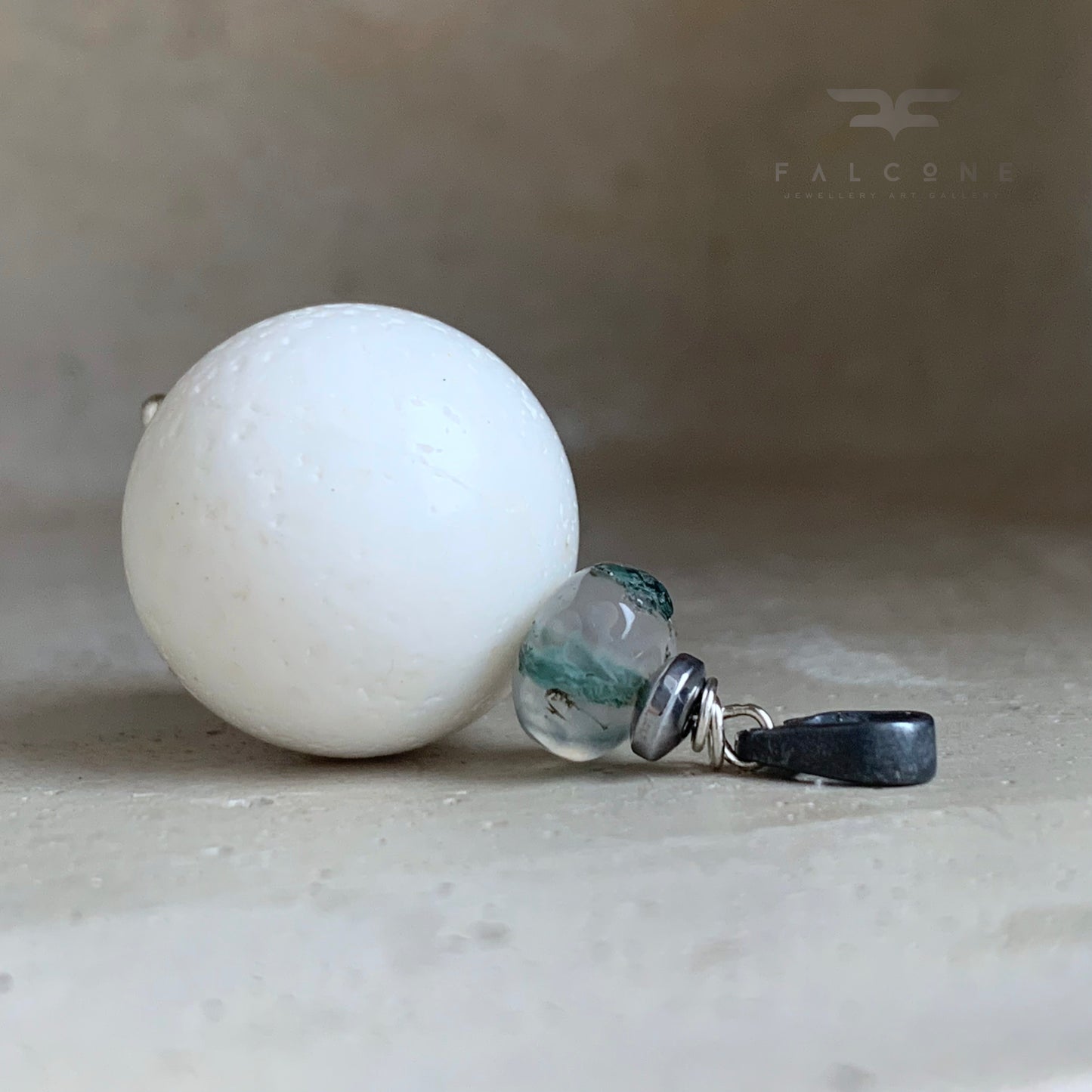 Coral and Agate Pendant 'White Coral'