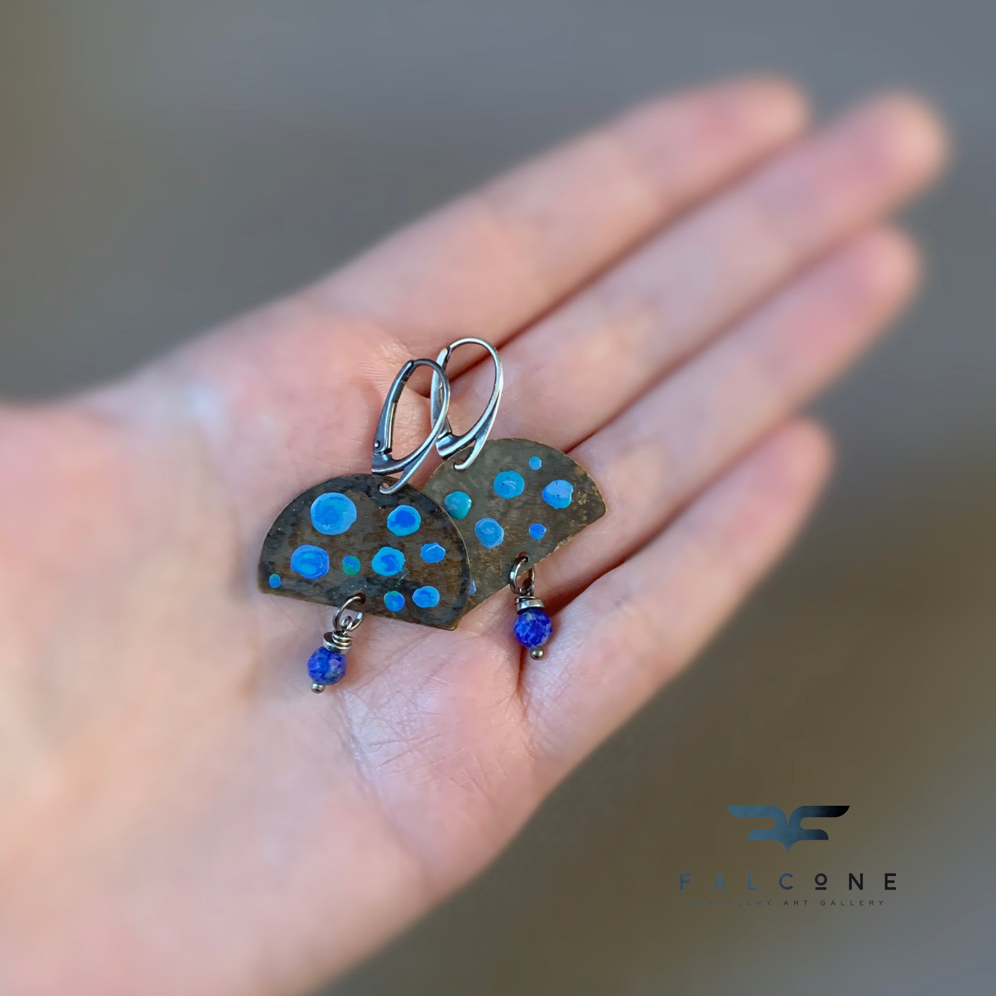 Earrings in brass, silver and lapis lazuli 'Blue Bay'