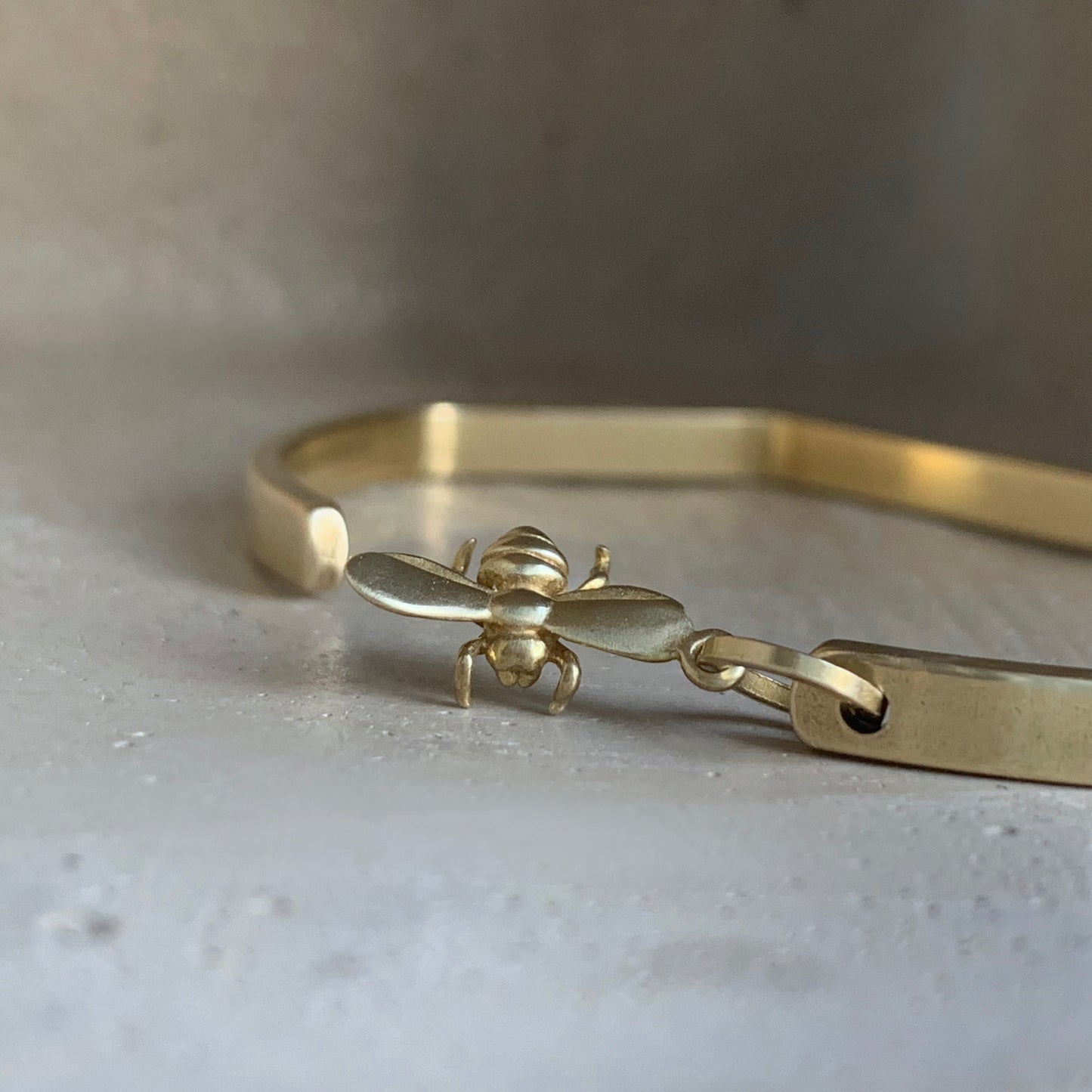 Modern Bracelet 'Honey' - Brass with Bee Charm