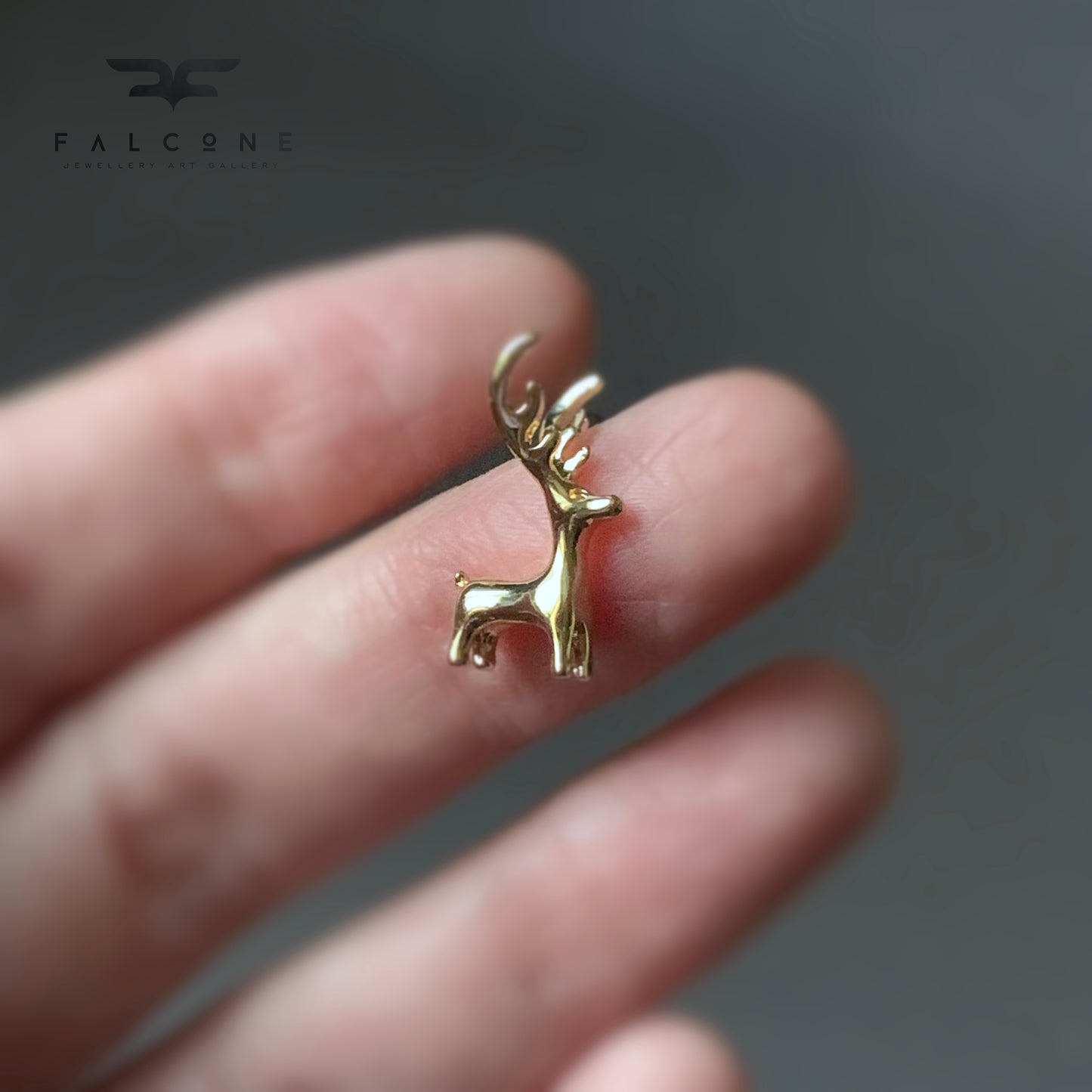 Colgante de latón bañado en oro y plata 'Espíritu del bosque'