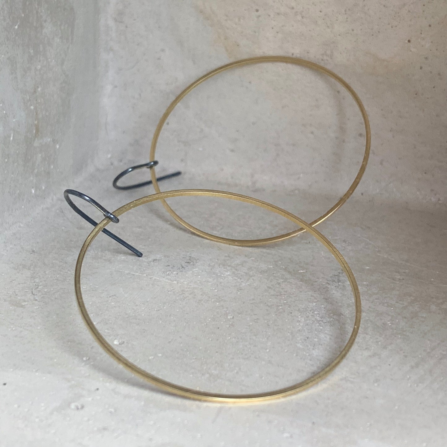Hoop earrings made of brass and silver 'Golden Circles'