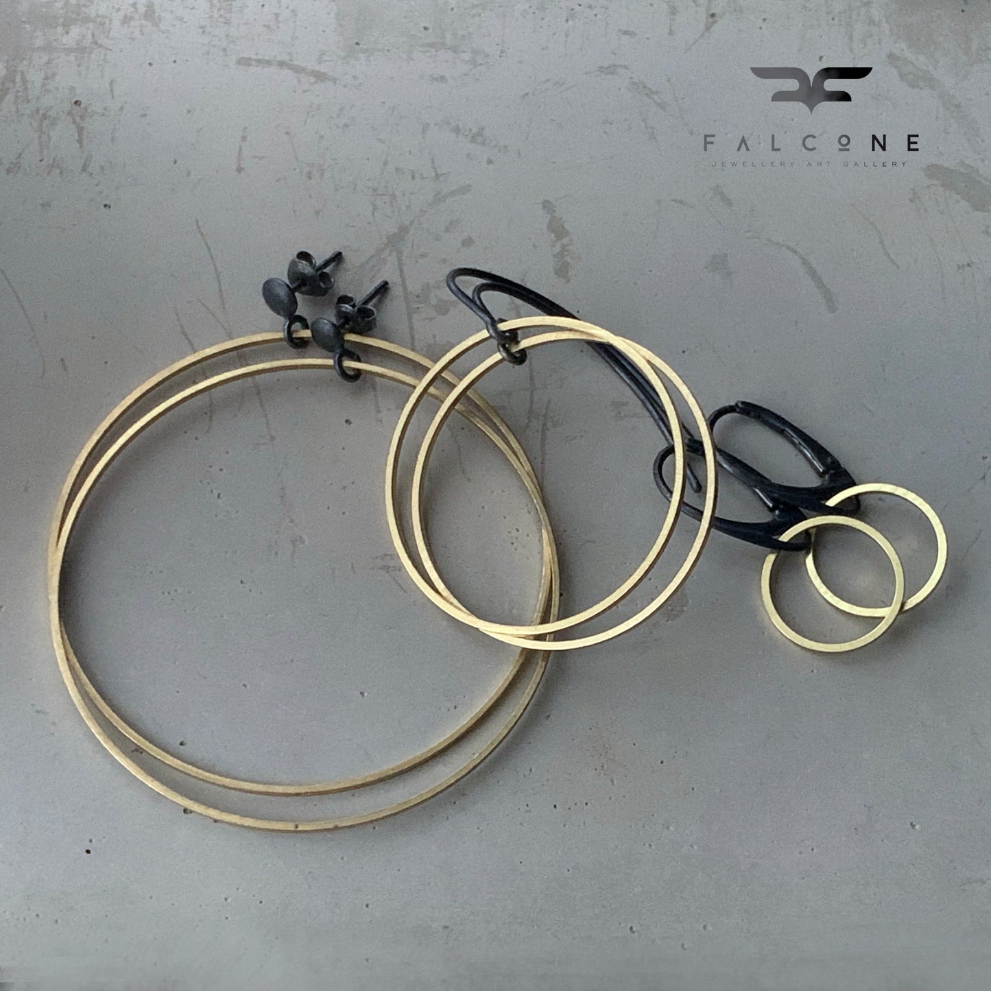 Hoop earrings made of brass and silver 'Golden Circles'