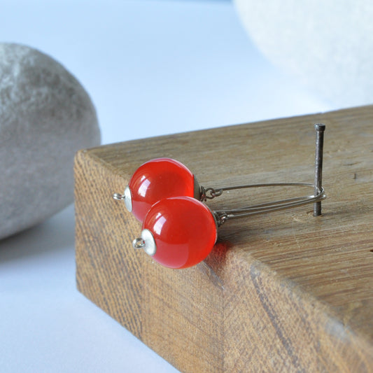 Silver earrings with large resin balls 'Peach Sorbet'