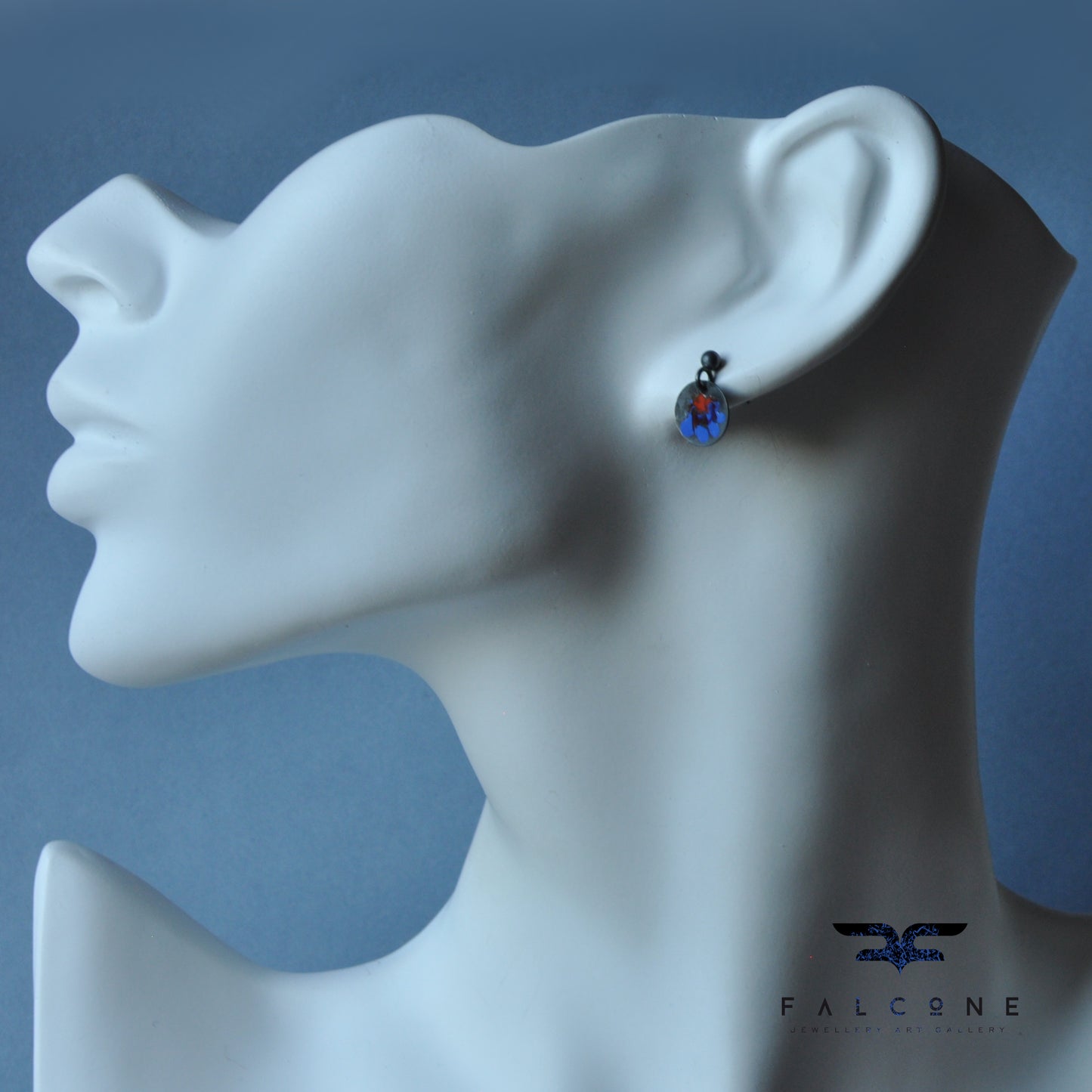 Silver and enamel stud earrings 'Folk Flower Mini - Blue & Red'