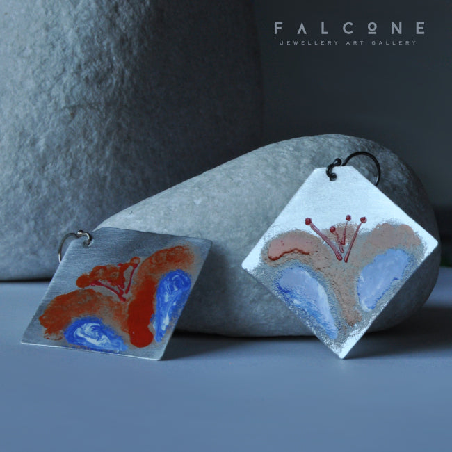 Pendientes únicos de aluminio con esmalte 'Floral Impressions'