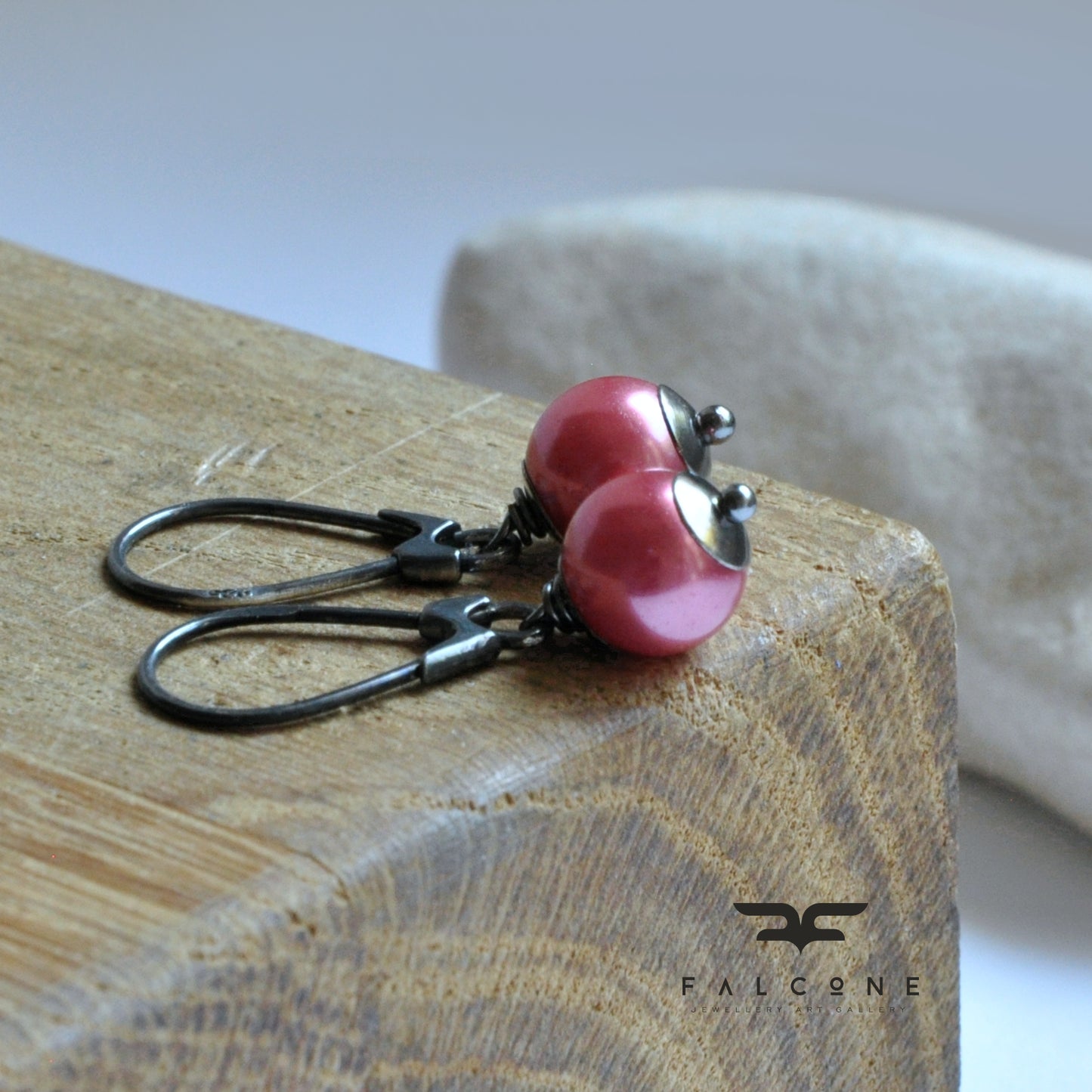 Silver earrings with glass pearls 'Powder Pink'