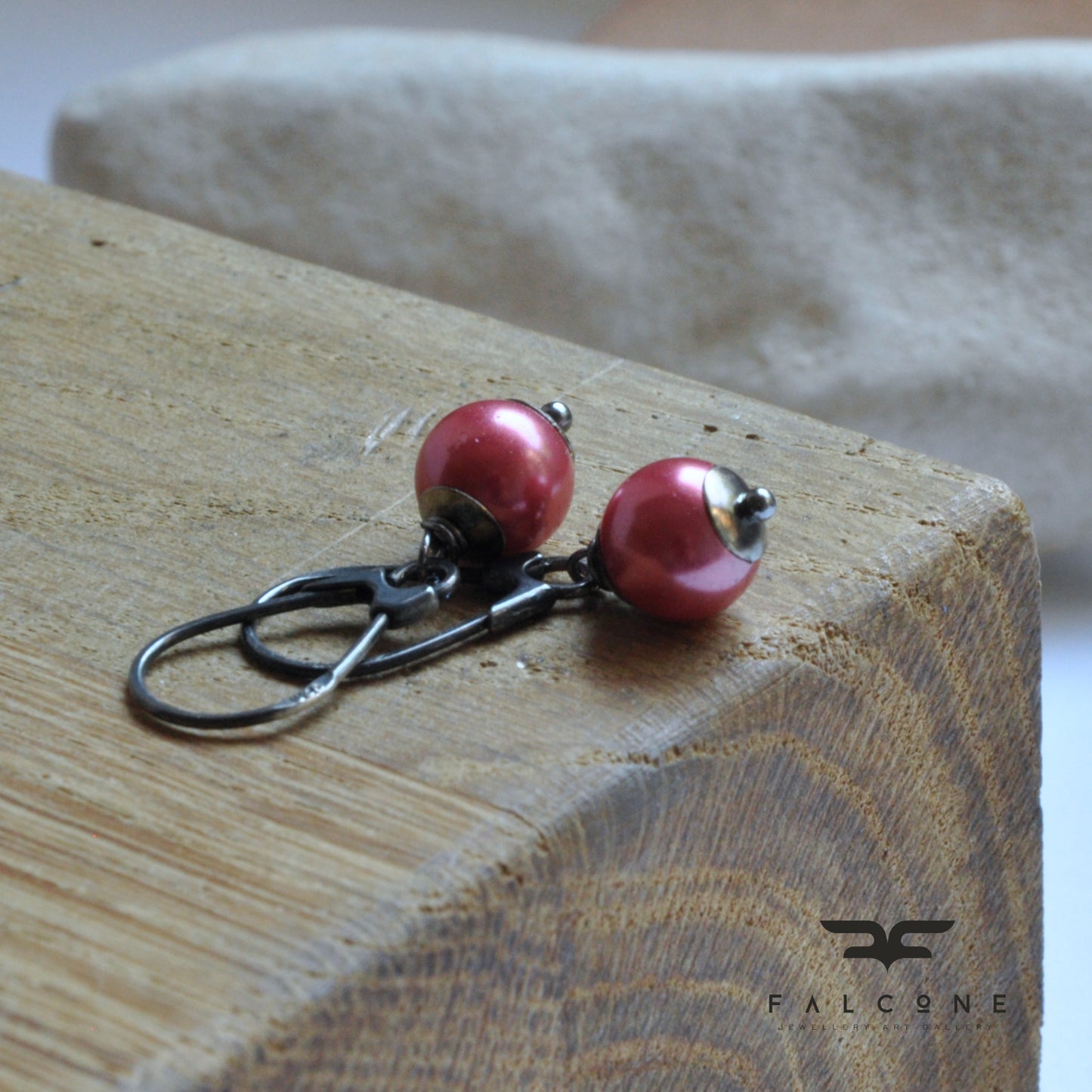 Silver earrings with glass pearls 'Powder Pink'