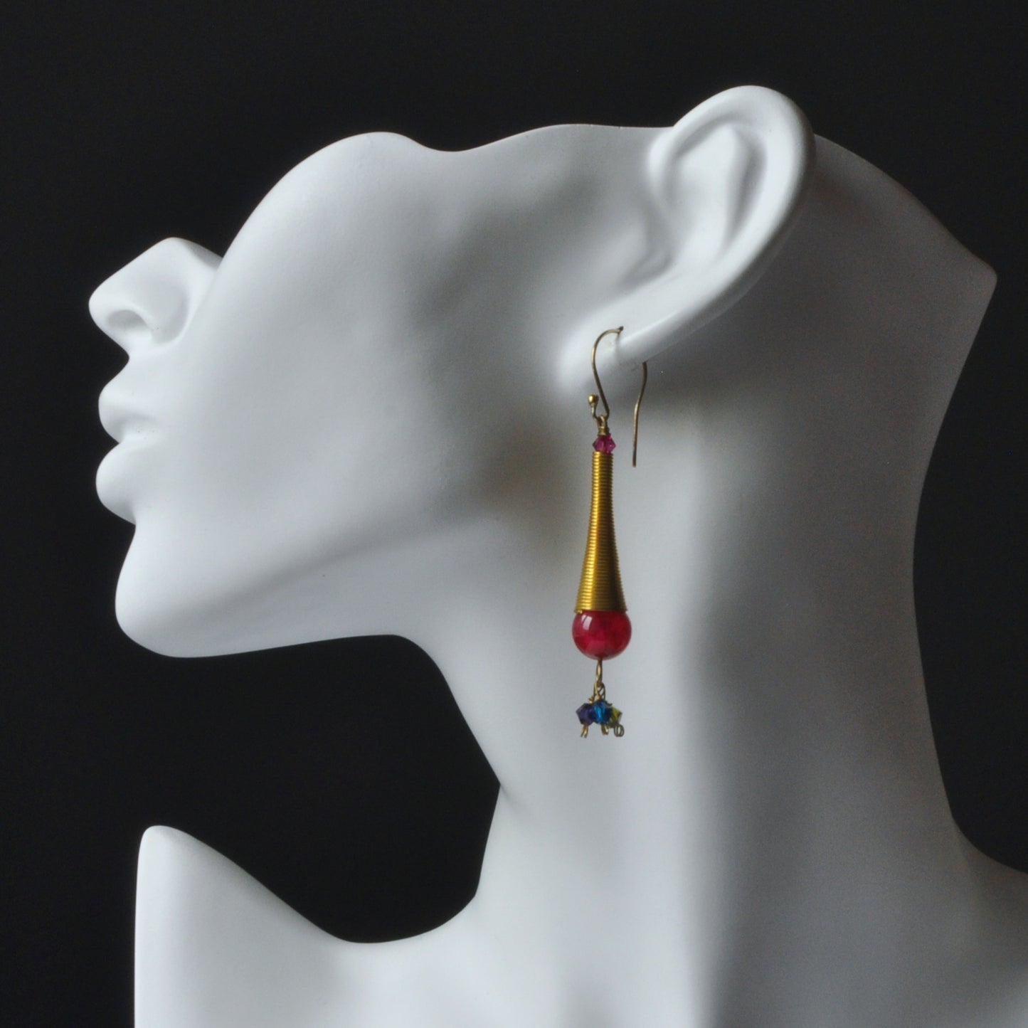 Long earrings in gold plated brass and silver with agate balls and Swarovski crystals 'Gold Tubes with Swarovski'