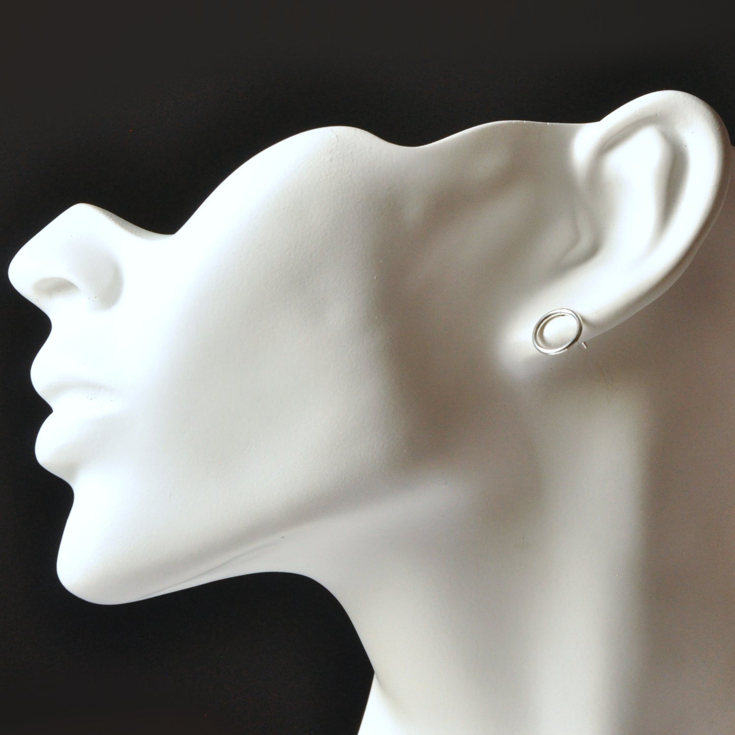 Silver stud earrings 'Silver Circles'