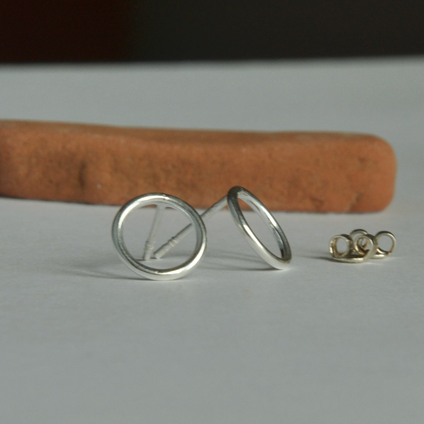 Silver stud earrings 'Silver Circles'